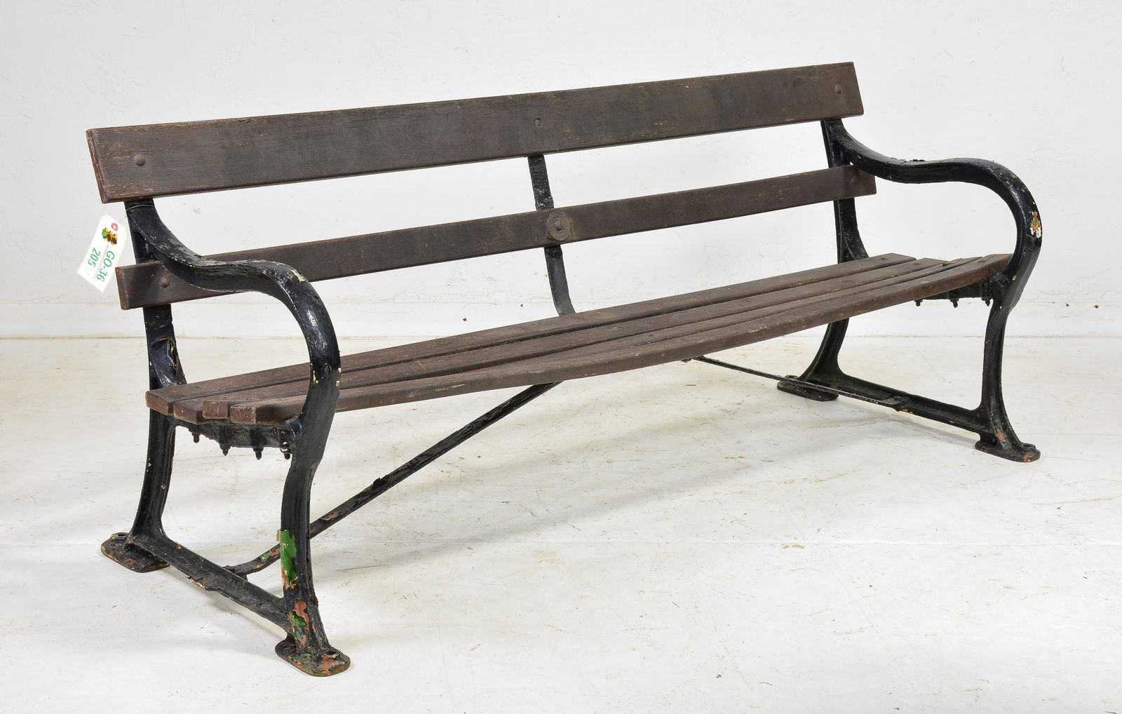 British Wood Slat Iron Garden / Park Bench (1 of 3)