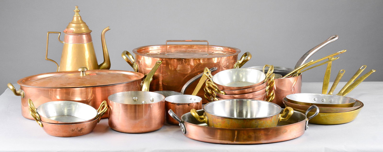 24pcs Assorted Copper Sauce Pans, Pots, Etc. (1 of 5)