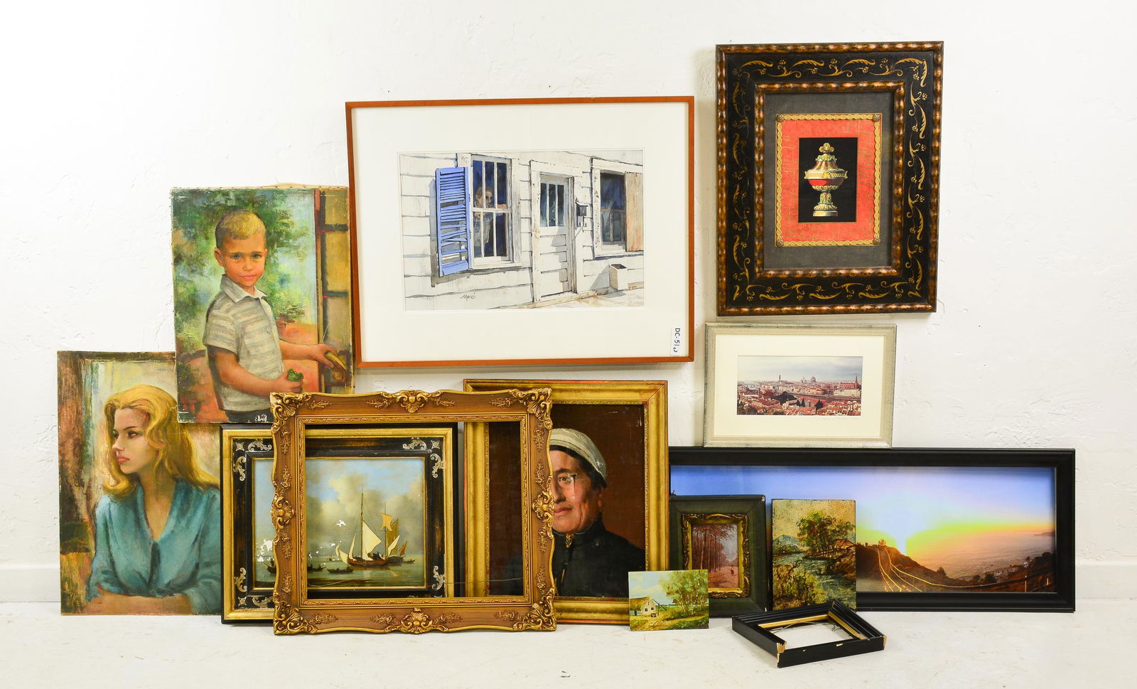 12pcs Assorted Art & Frames (1 of 8)