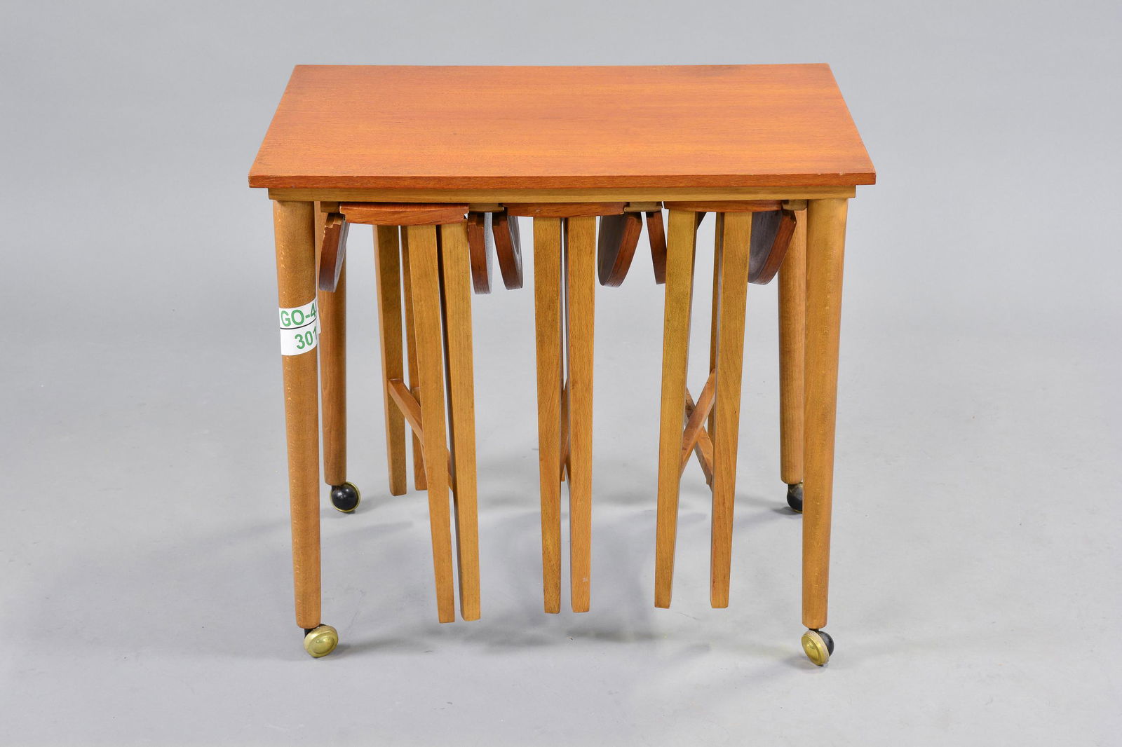 Mid Century Occasional Table With 4 Pull Out Tables (1 of 4)