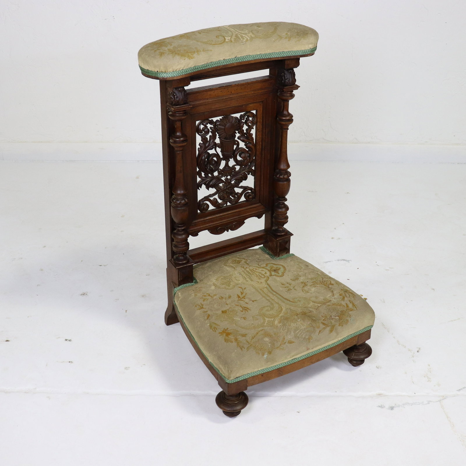 Carved French Napoleon III Style Prie Dieu - Kneeler (1 of 4)