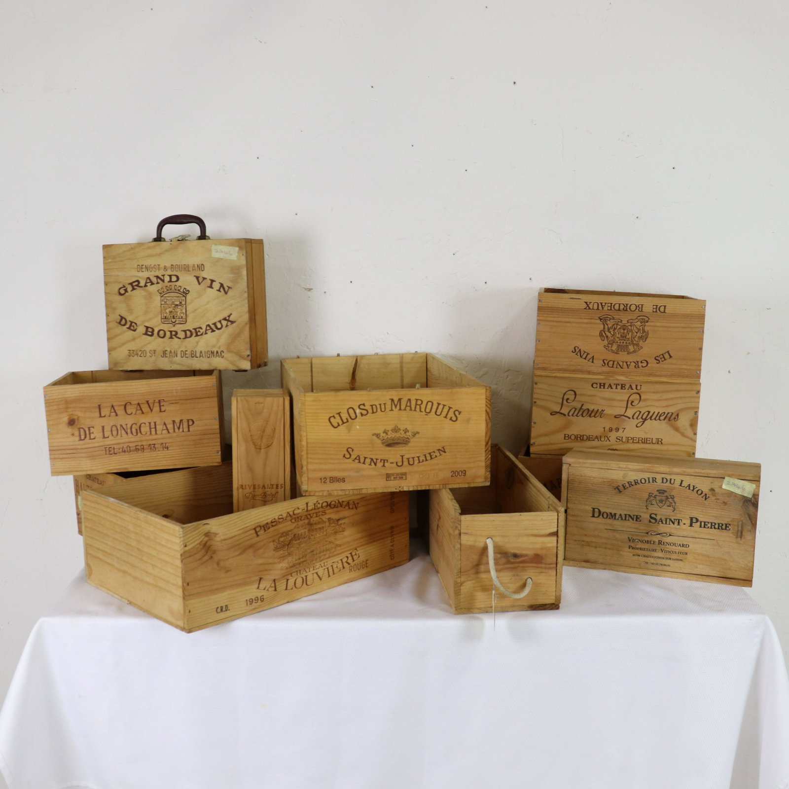 11 Assorted French Pine Advertisement Crates / Boxes (1 of 4)