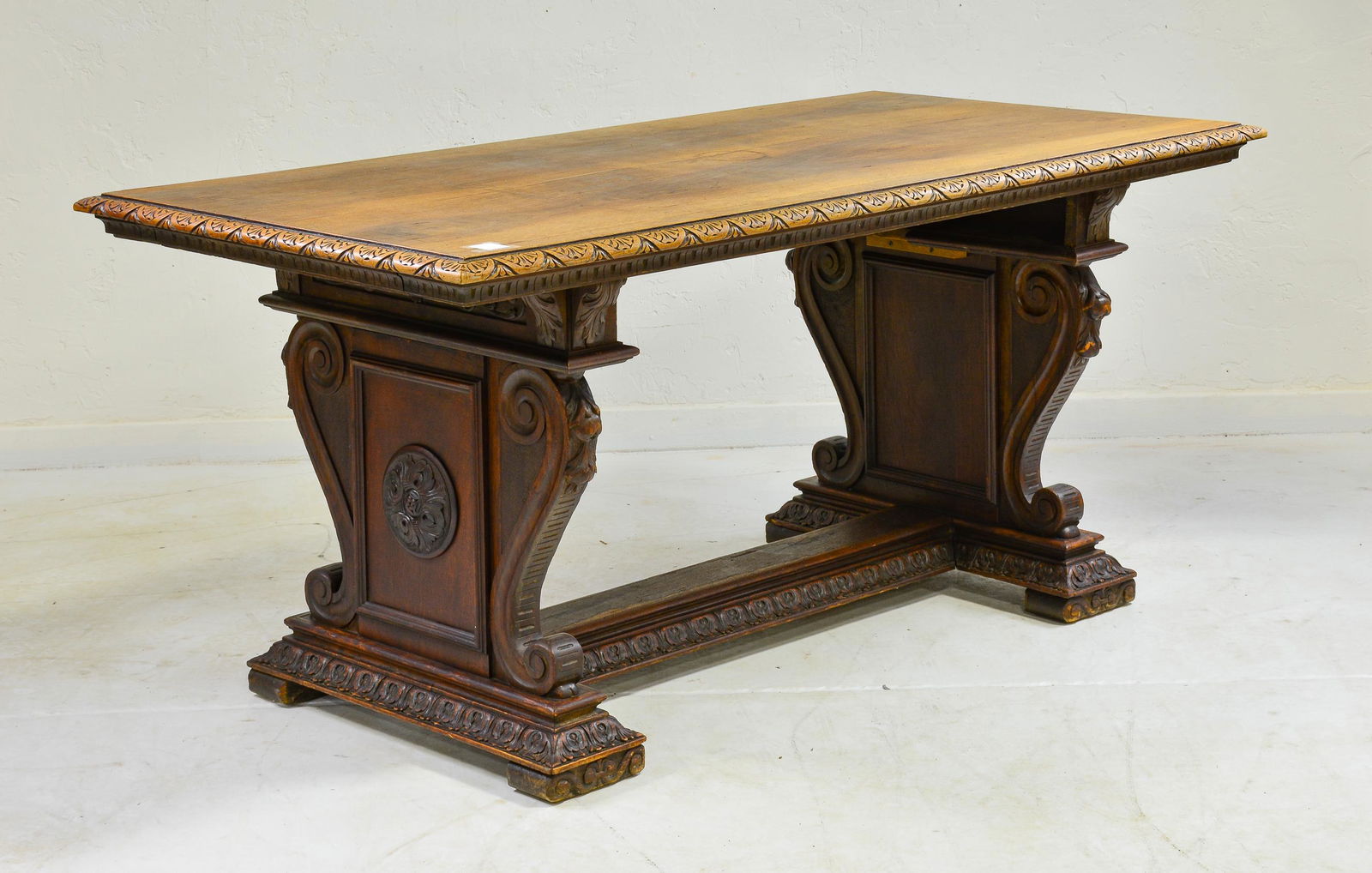 Boldy Style Carved Walnut Library Table / Desk (1 of 7)