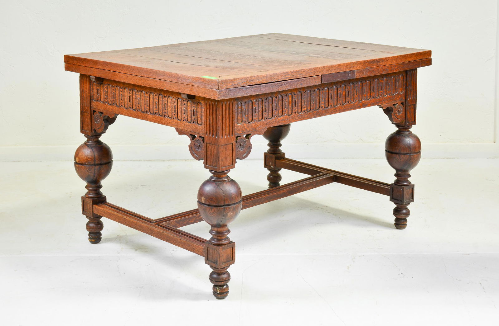 European Oak Draw Leaf Table (1 of 5)