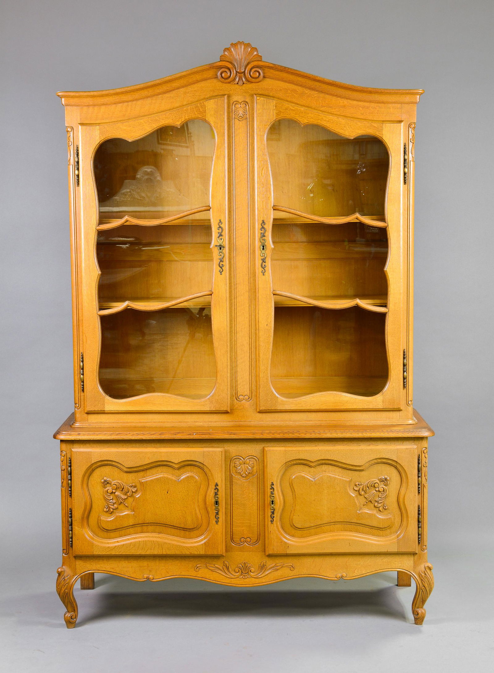 Country French Style Oak Showcase / Cabinet (1 of 7)