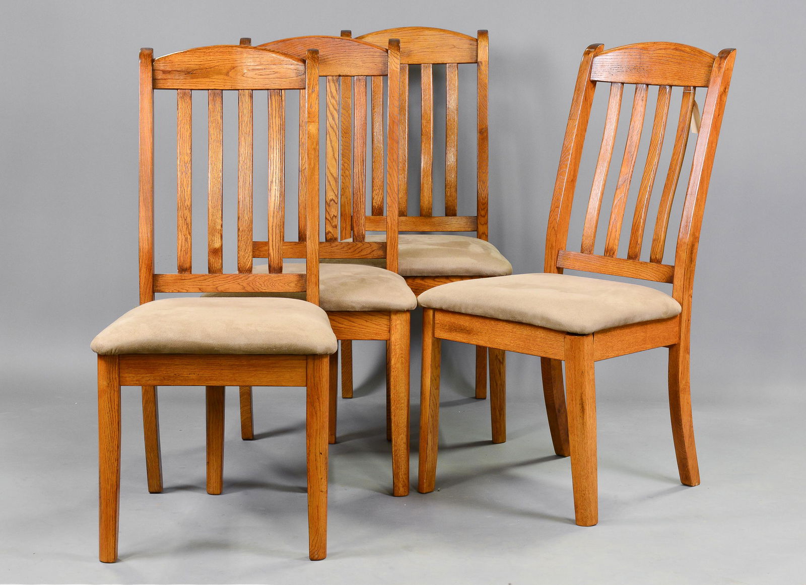 4 Oak Chairs (1 of 3)