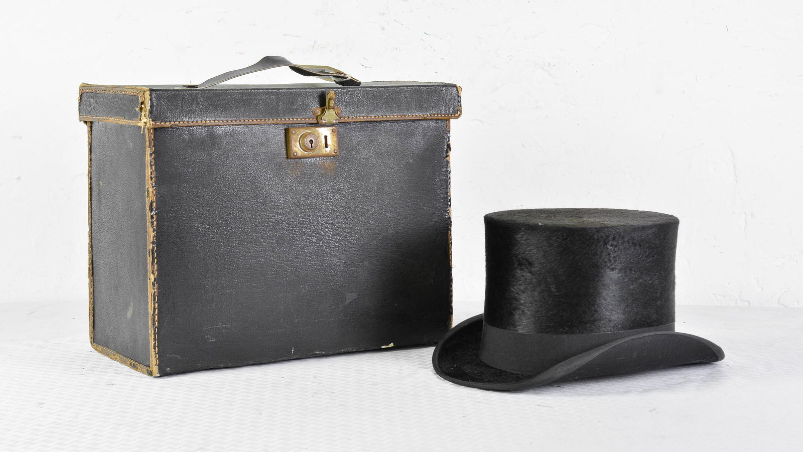 Vintage Silk Top Hat In Case (1 of 4)