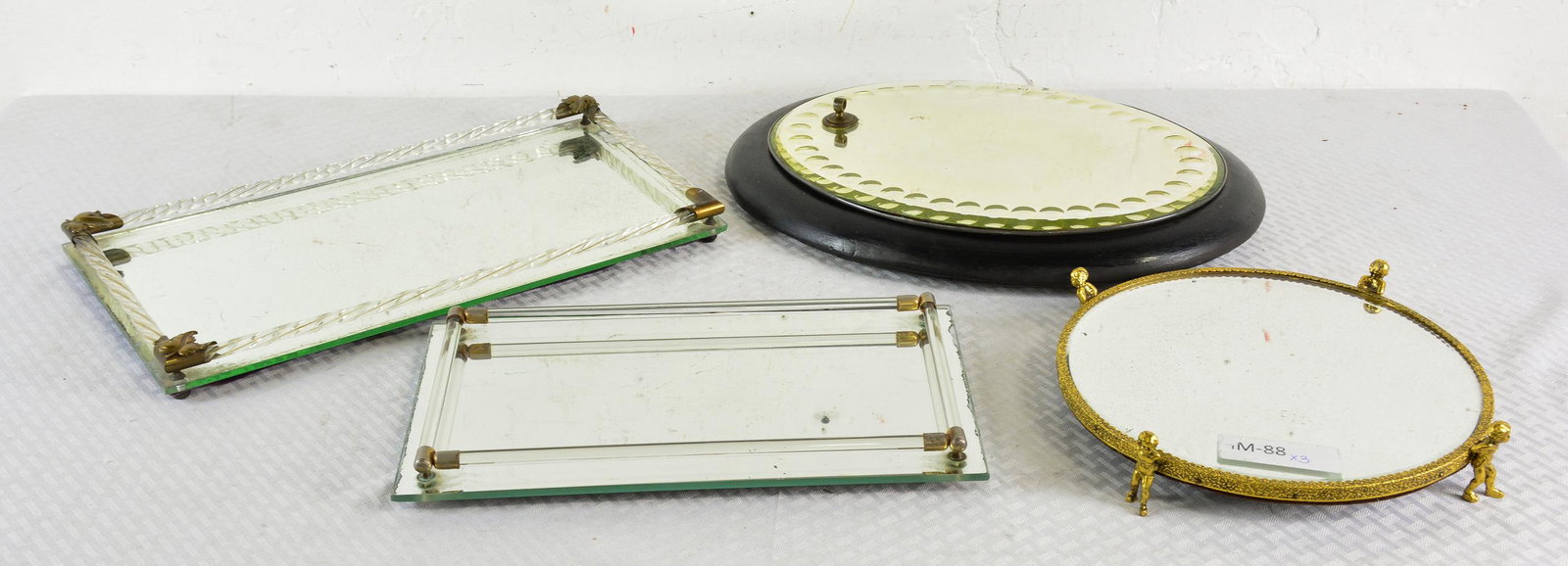 4 Mirrored Plateaus (1 of 5)