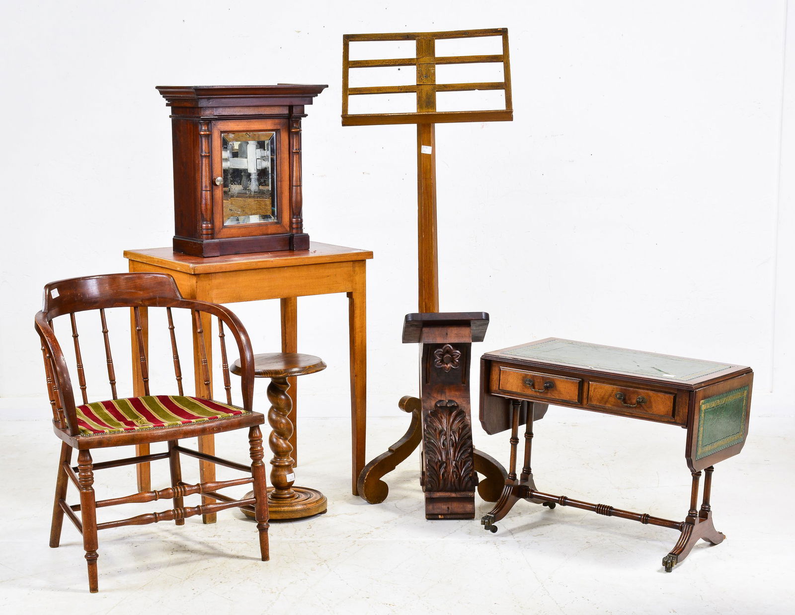 7pcs - Table, Wall Cabinet, Music Stand, Etc. (1 of 6)