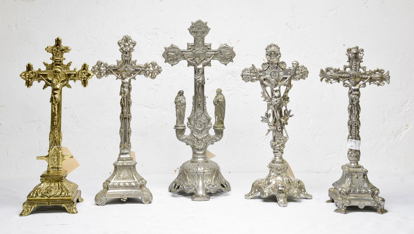 5 Assorted Crucifixes / Crosses: 5 Assorted Crucifixes / Crosses - Tallest is 18 in tall x 8 x 7