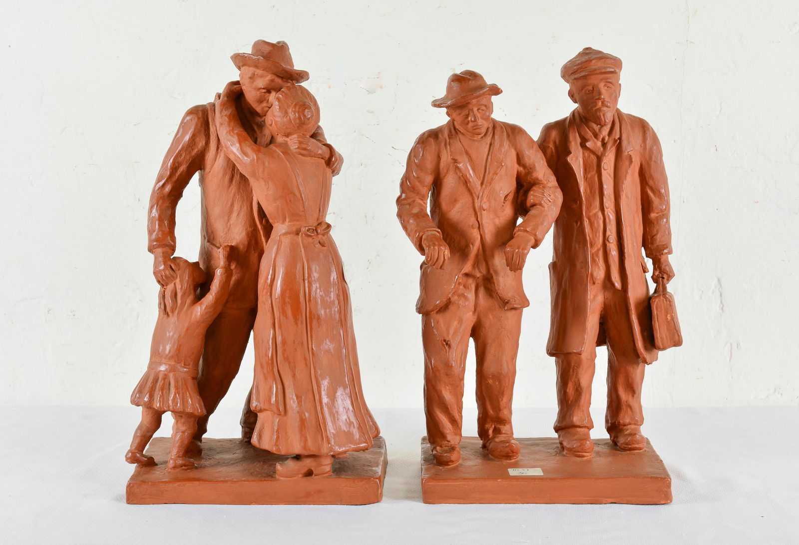 2 Terracotta Figures (1 of 4)