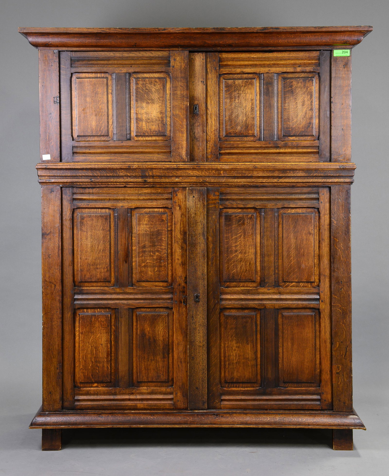 European Oak 4 Door Cupboard / Cabinet (1 of 3)