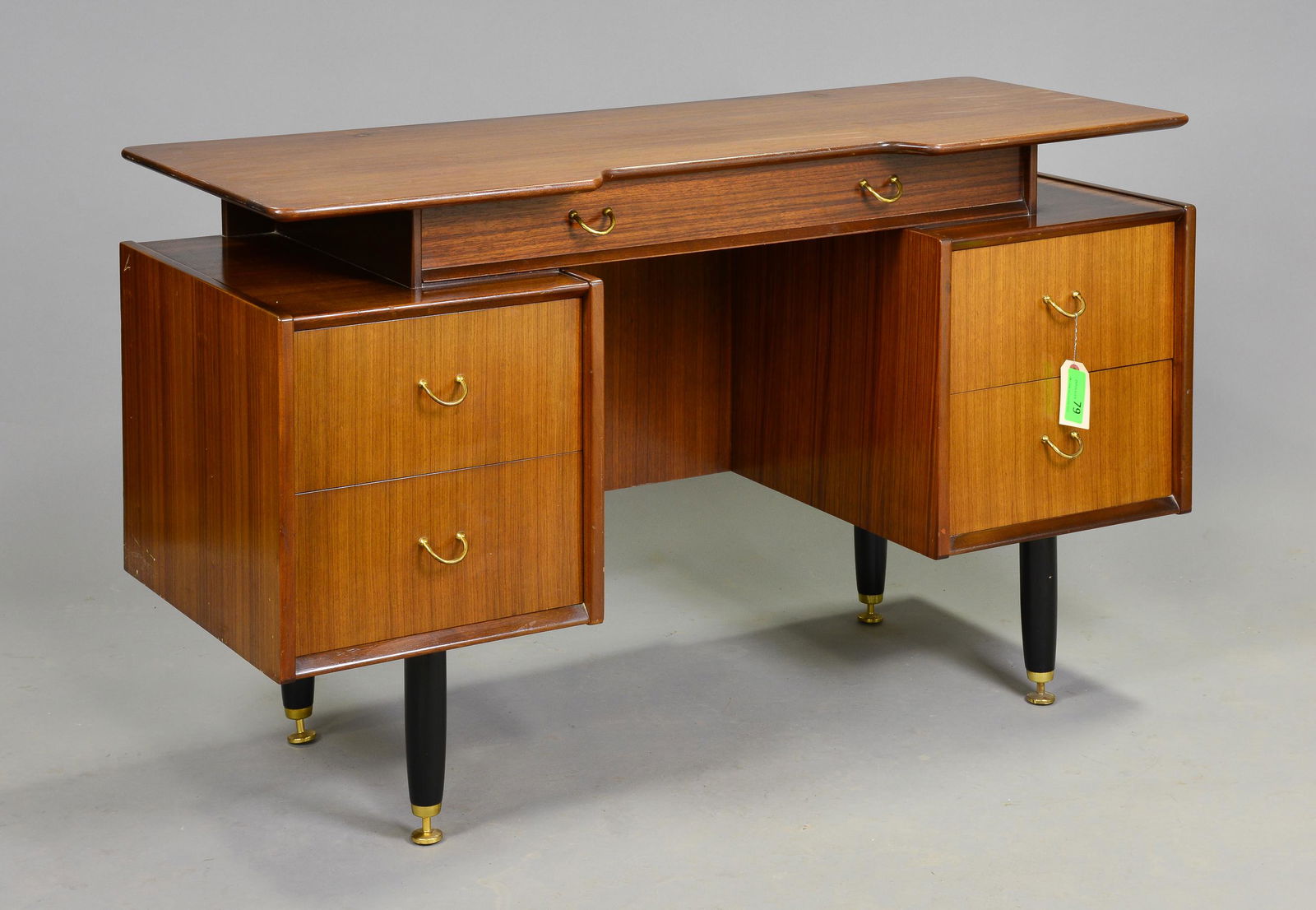 Mid Century Modern Tola Dresser / Desk - Gplan (1 of 7)