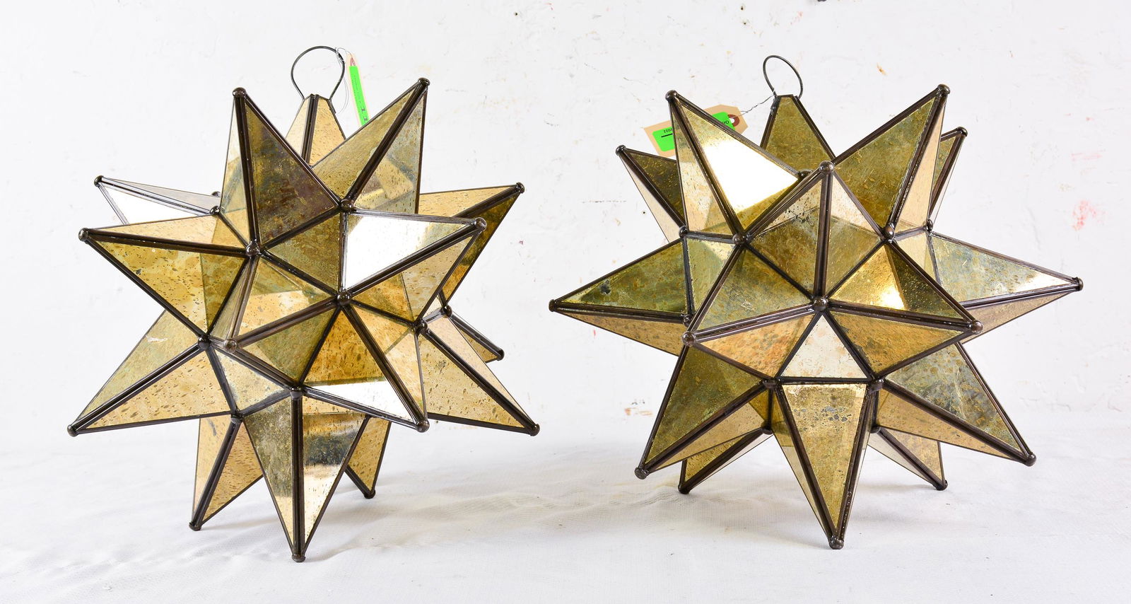 2 Mirrored Star Hanging Lights (1 of 2)