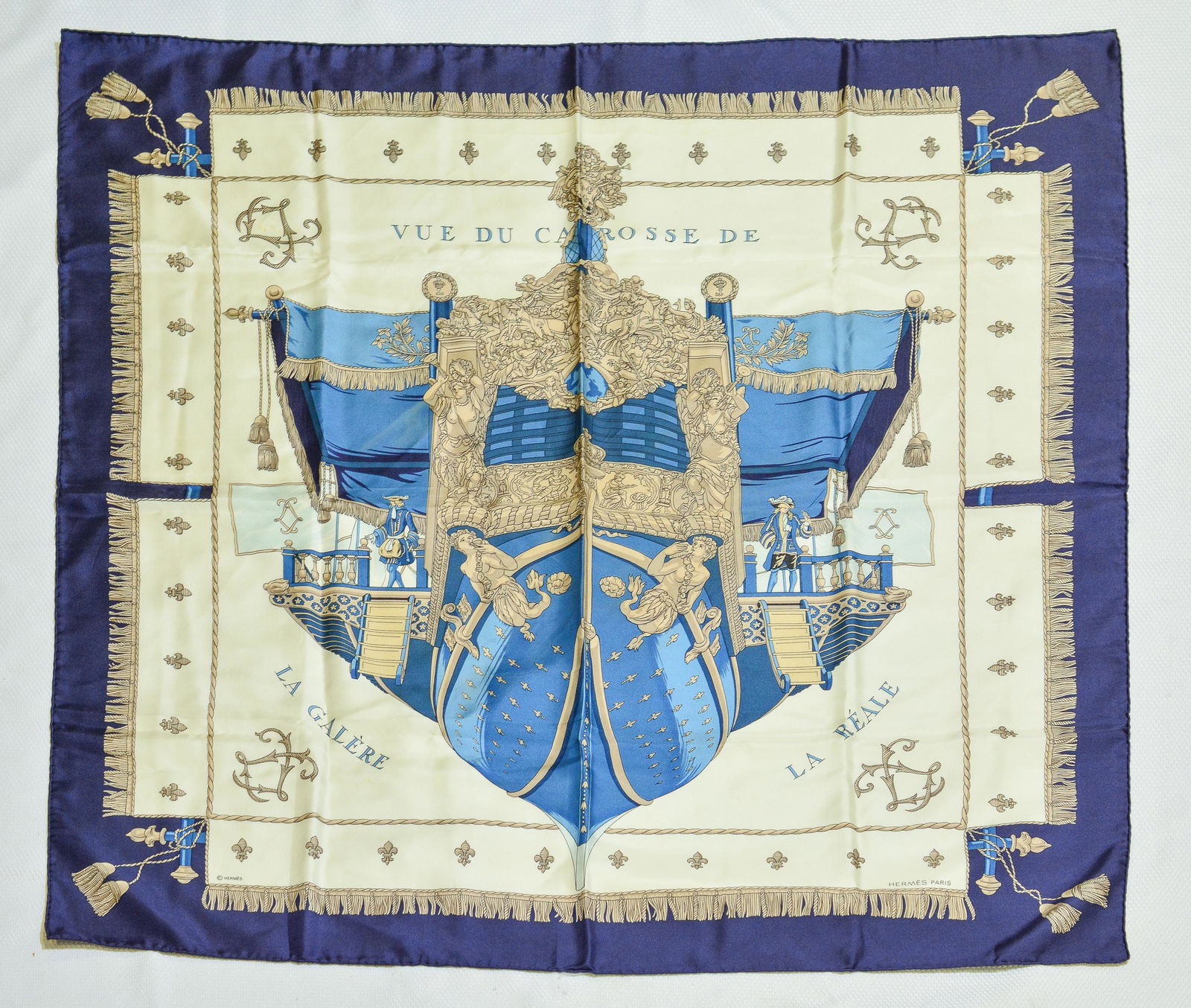 Hermes Scarf in  100% Twill Silk (1 of 4)