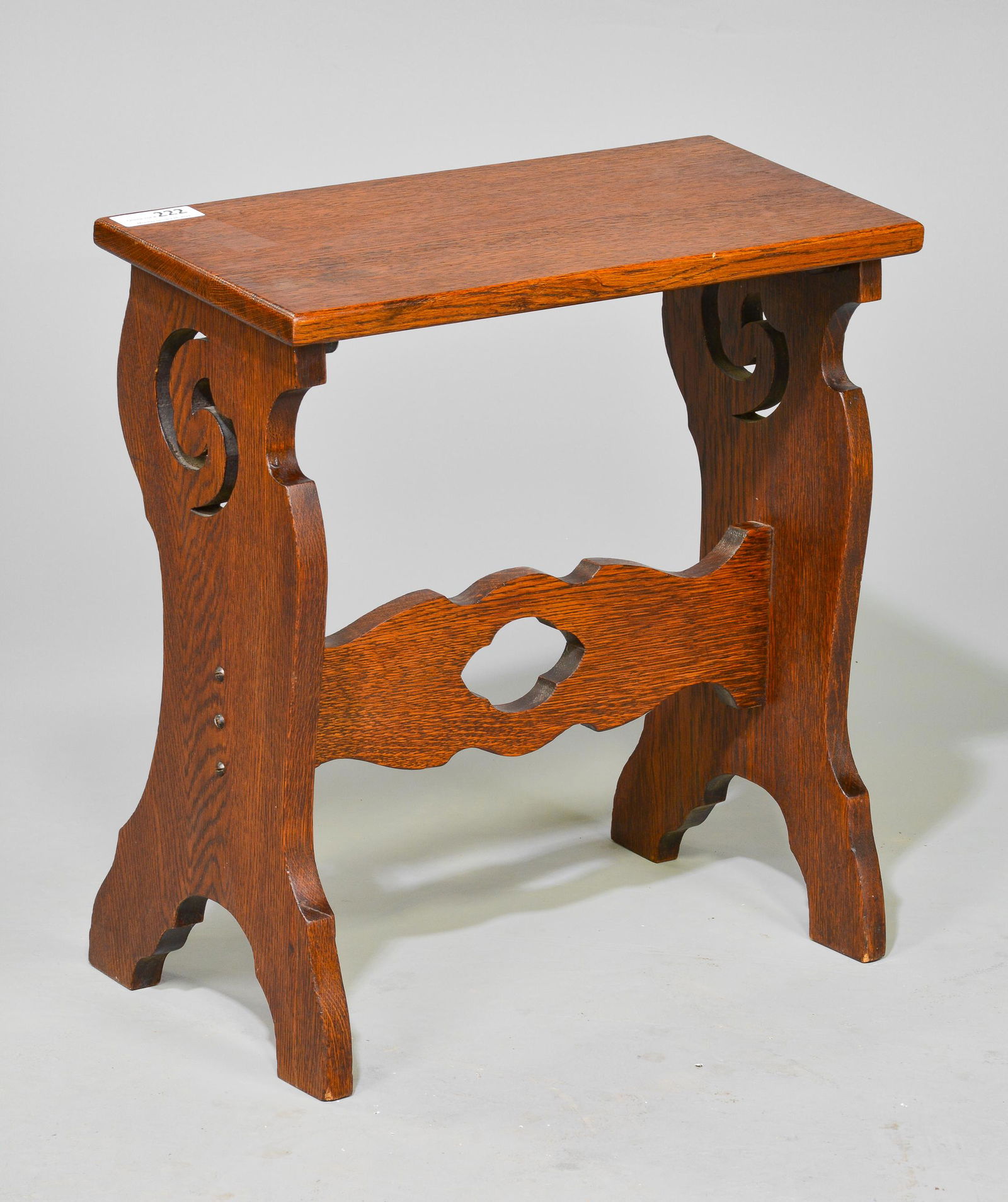 English Oak Stand / Table (1 of 2)