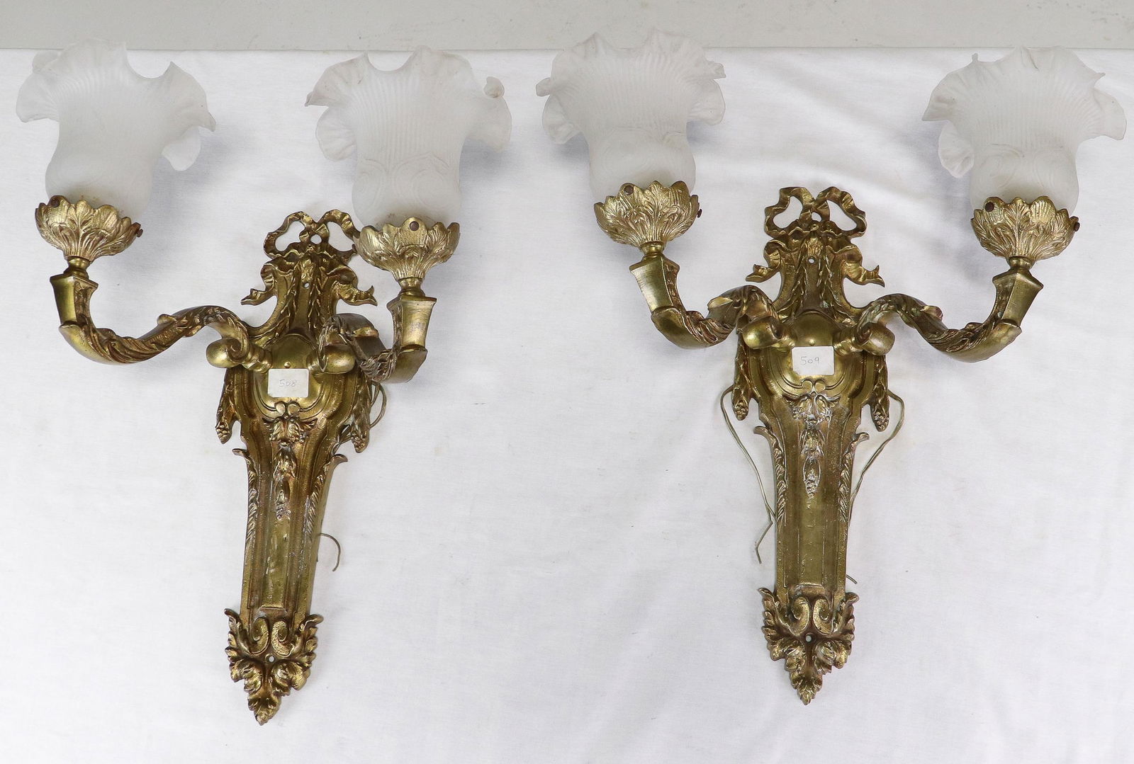 Pair of French Style Gilt Bronze Wall Sconces (1 of 6)