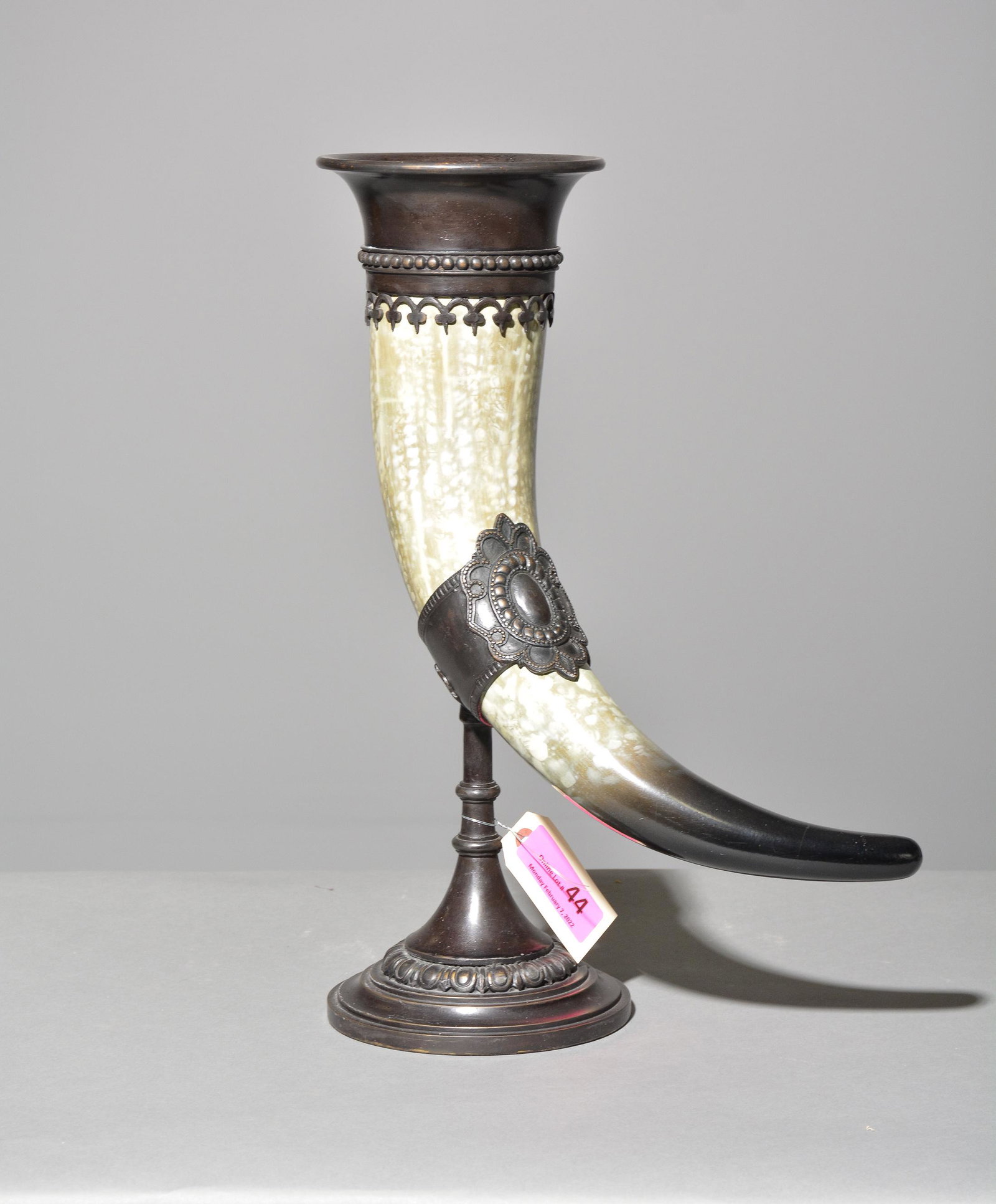 French Style Trophy Drinking Horn / Hunt Epergne: New Item, French Style Trophy Drinking Horn / Hunt Epergne - 19 inches tall