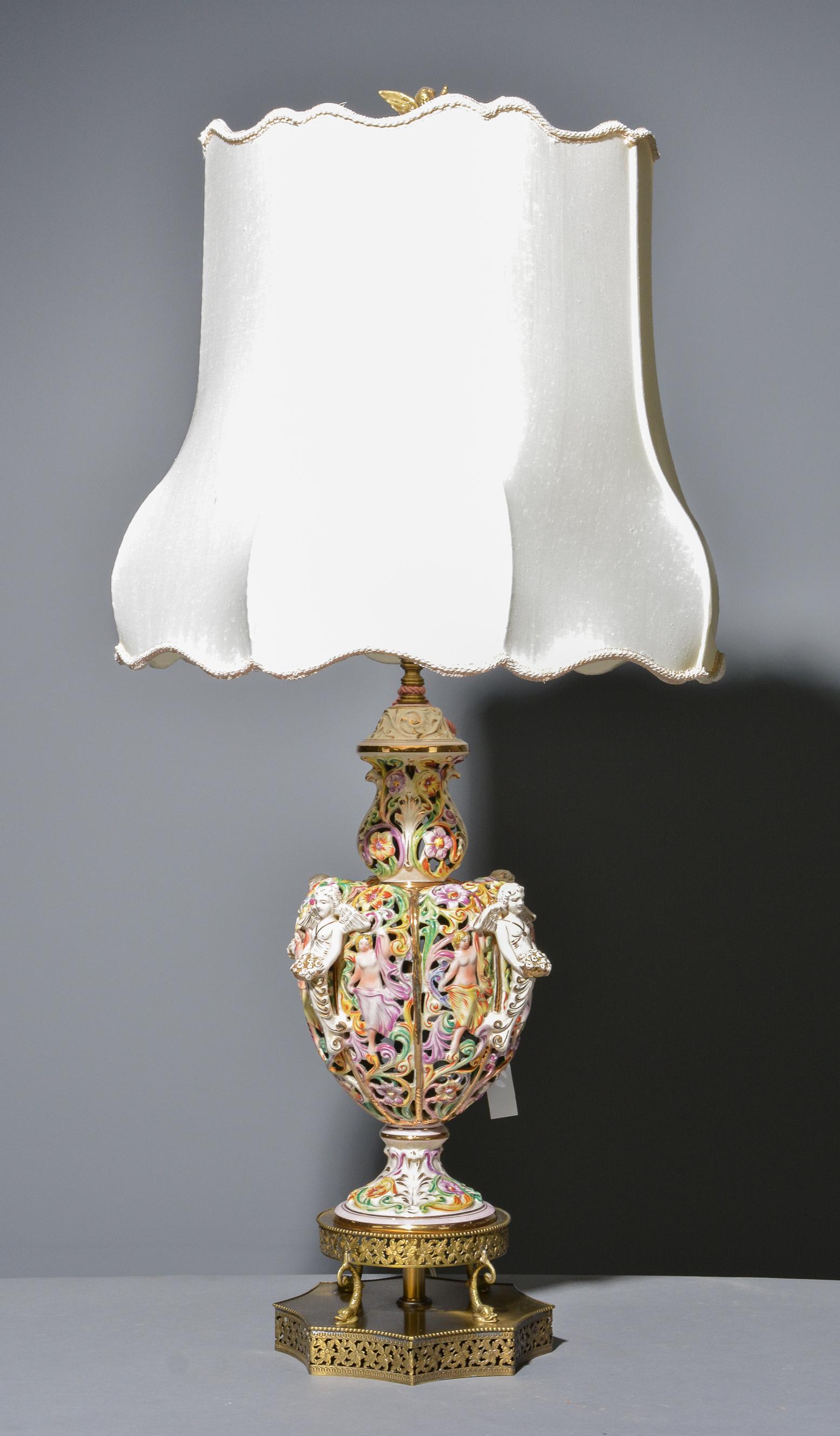 Hand Painted Open Pierced Capodimonte Lamp (1 of 4)