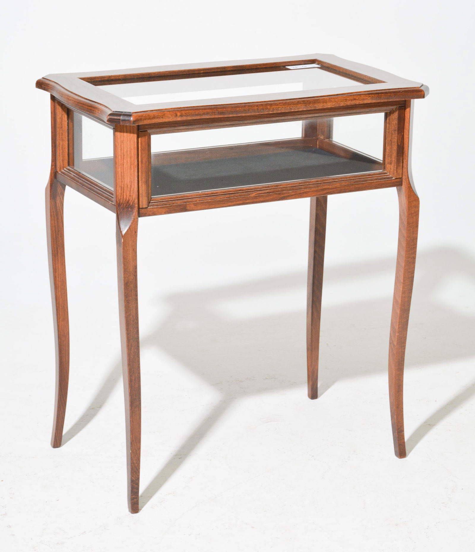 Oak Vitrine / Display Occasional Table (1 of 2)