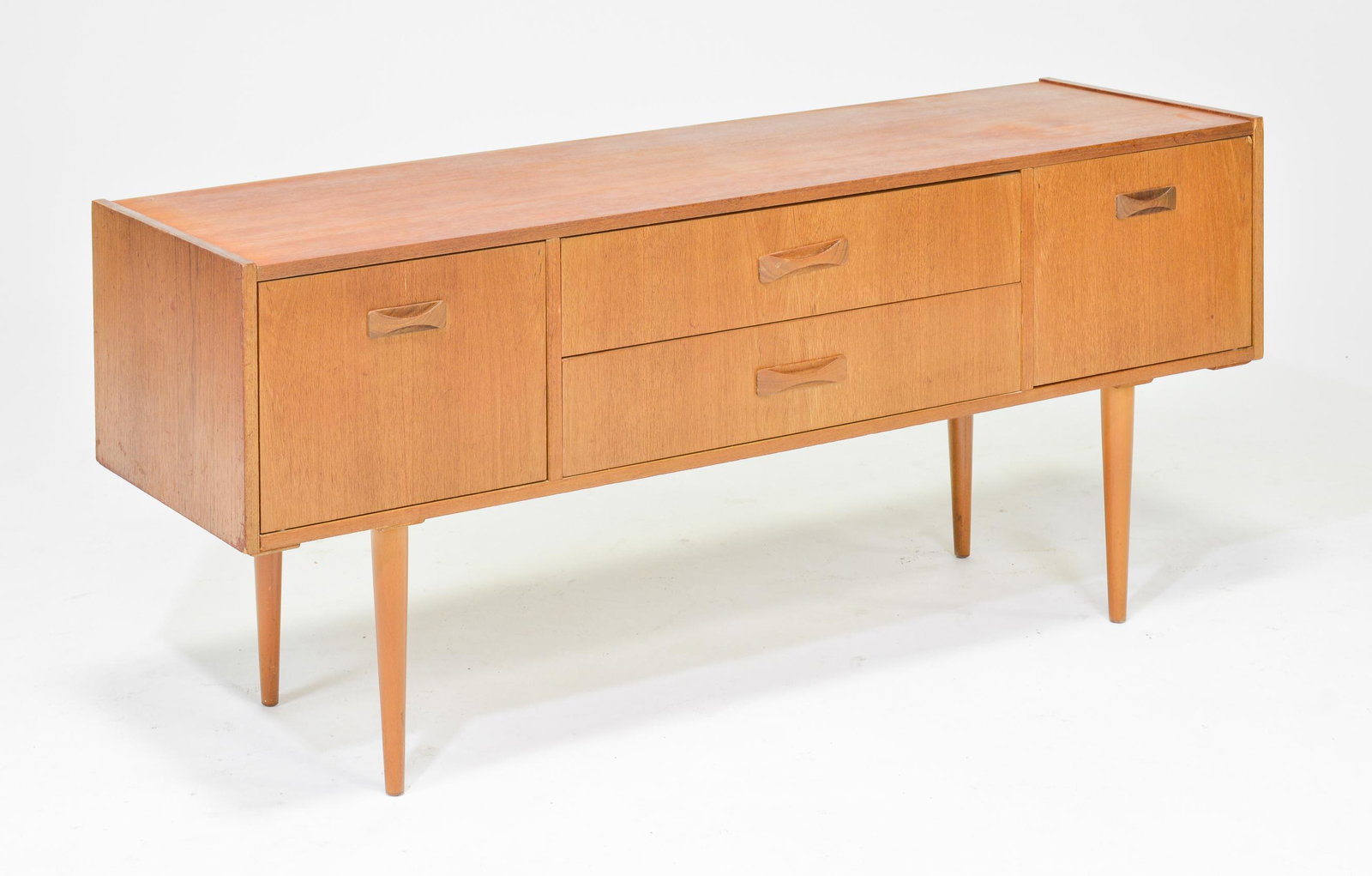 Mid Century Modern Low Sideboard / Dressing Table (1 of 7)