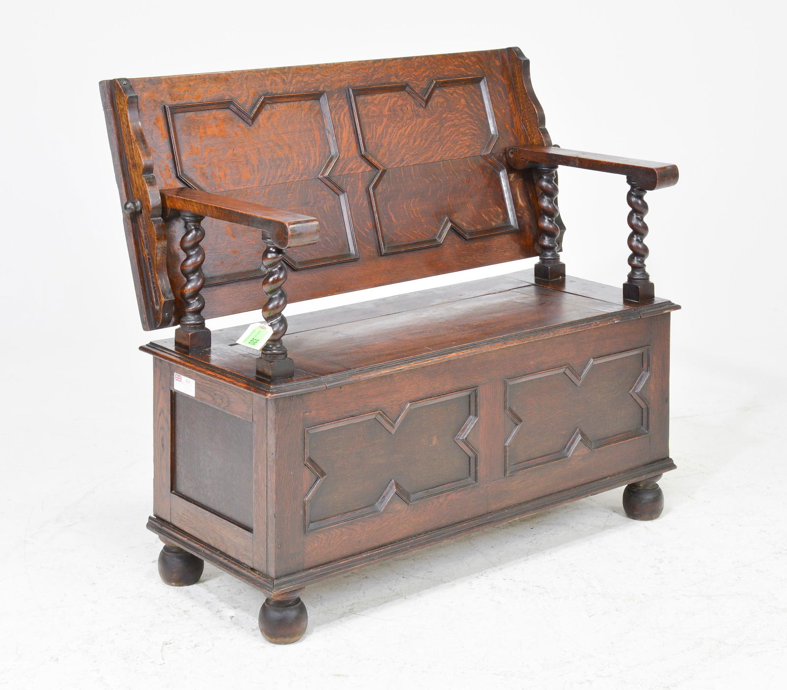 Jacobean Oak Barley Twist Monks Bench (1 of 5)
