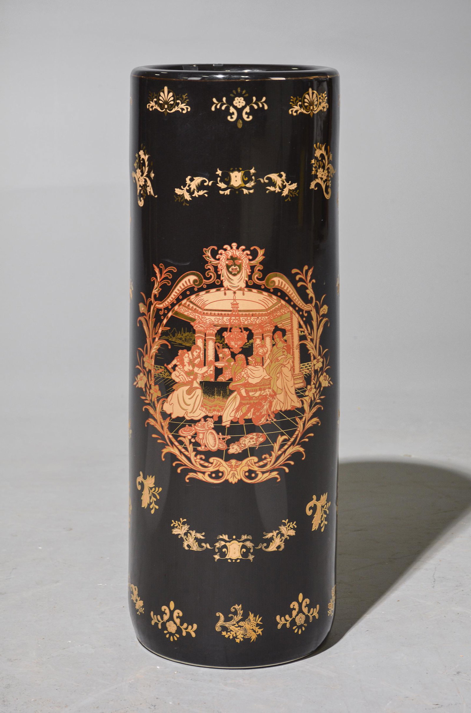 Asian Style Black / Gold Stick / Umbrella Stand: Asian Style Black / Gold Stick / Umbrella Stand - 24 in tall x 9 x 9