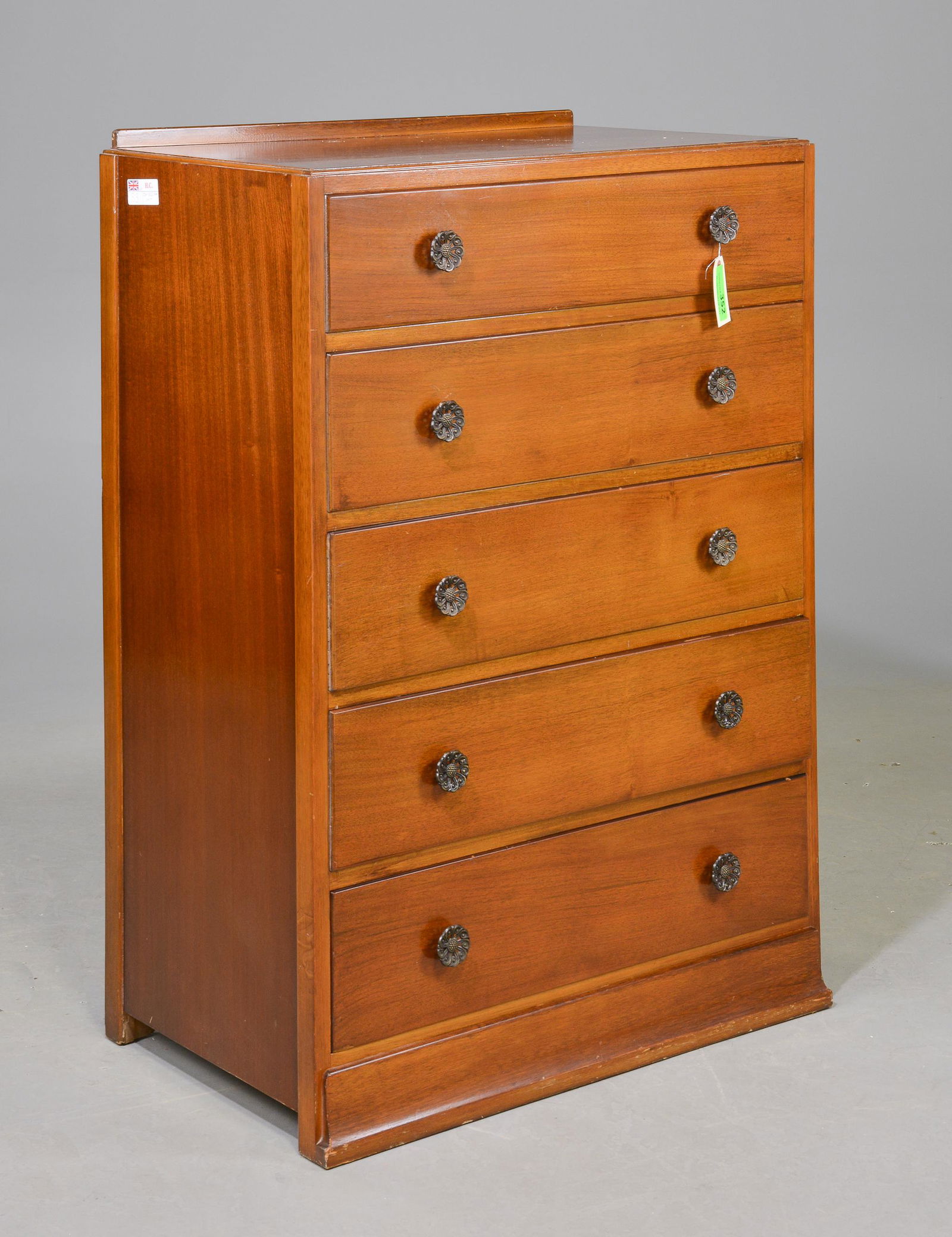 British Oak 5 Drawer Chest (1 of 5)