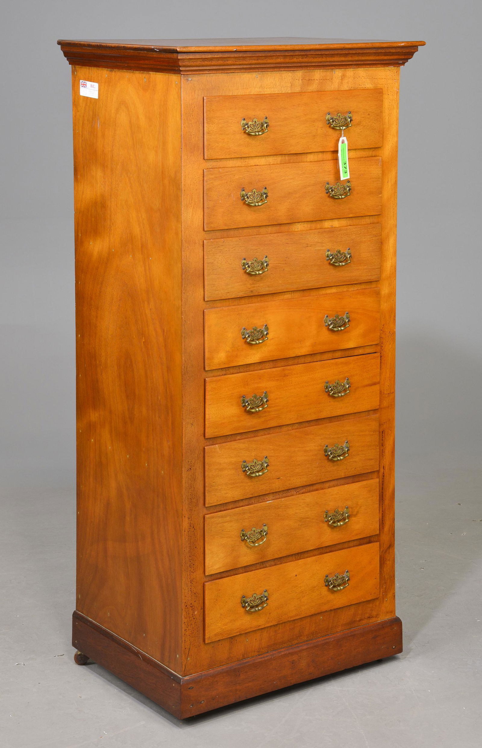 British Walnut 8 Drawer Chest (1 of 5)