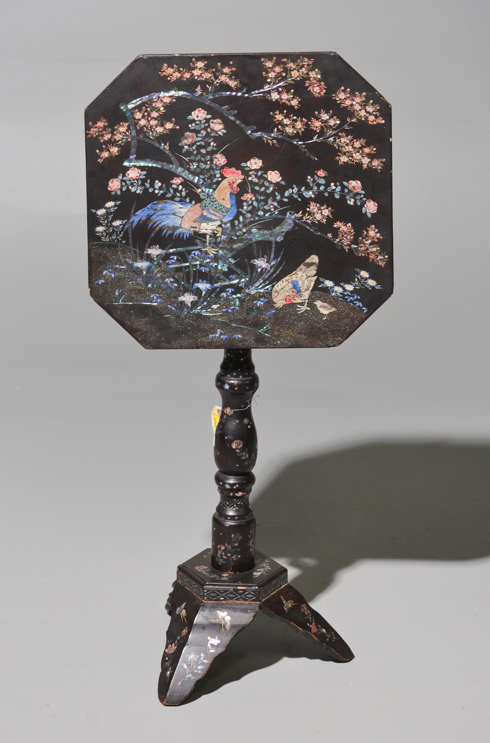 Paper Mache Inlaid Tilt Top Table (1 of 6)