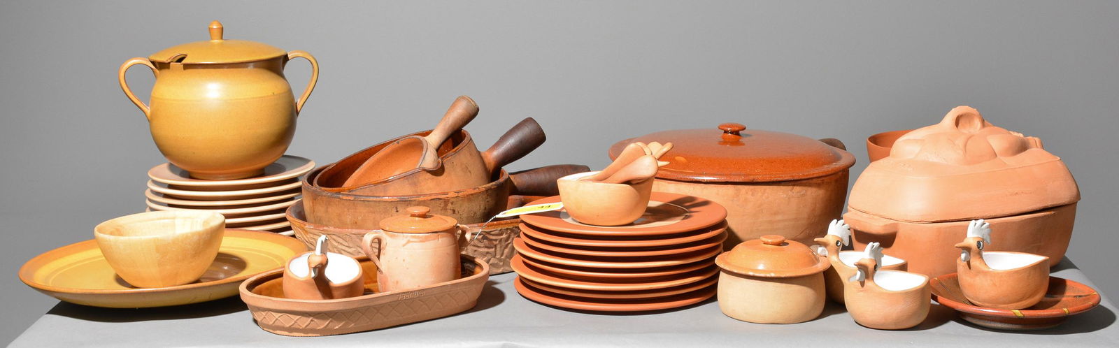 43pcs Terracotta Plates, Cookware, Bowls, Etc. (1 of 6)