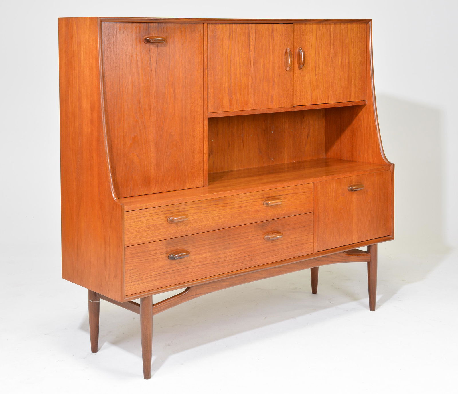 Mid Century Modern Hutch / Cocktail Sideboard - Gplan (1 of 8)