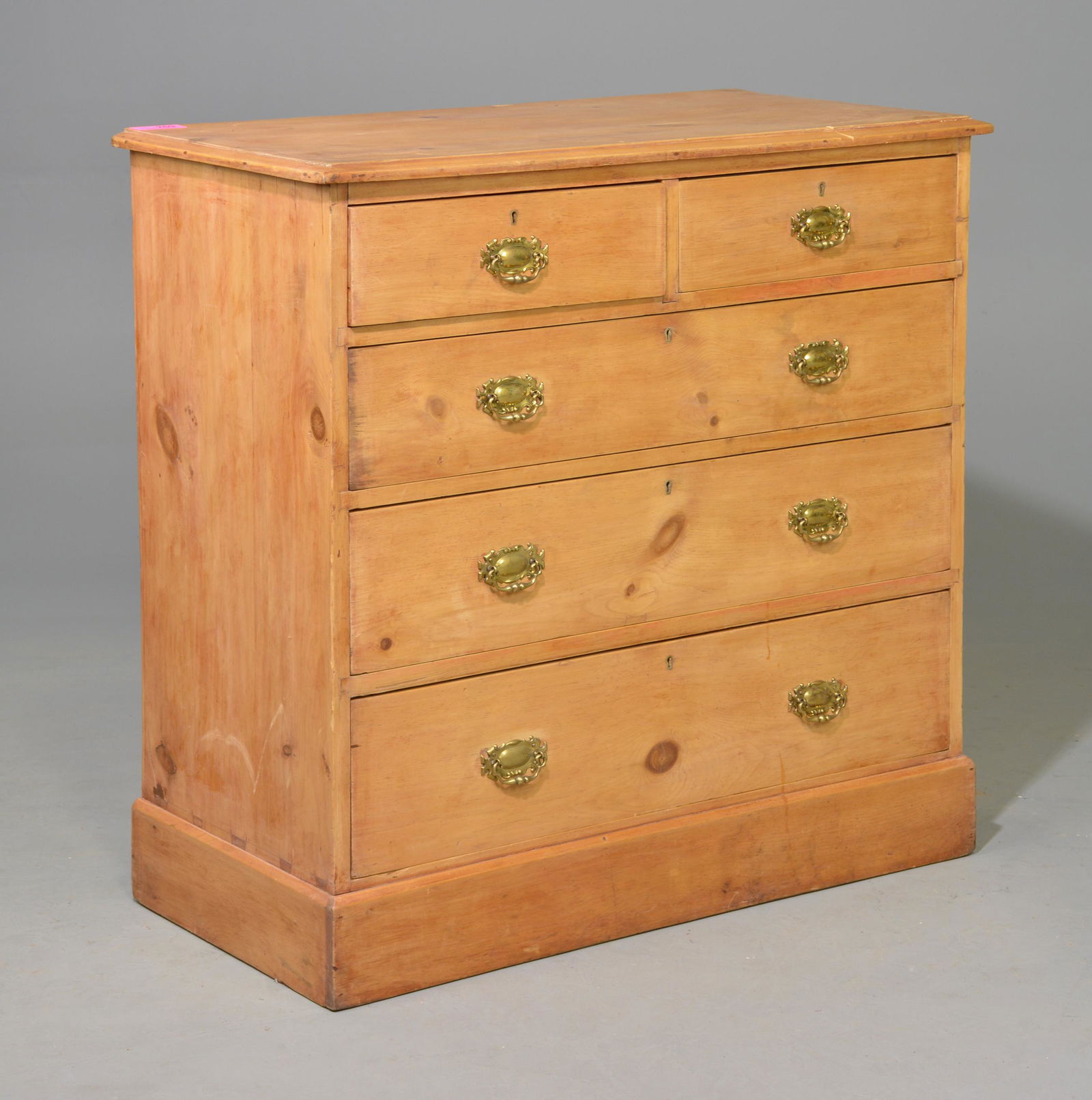 British Pine 5 Drawer Chest (1 of 5)