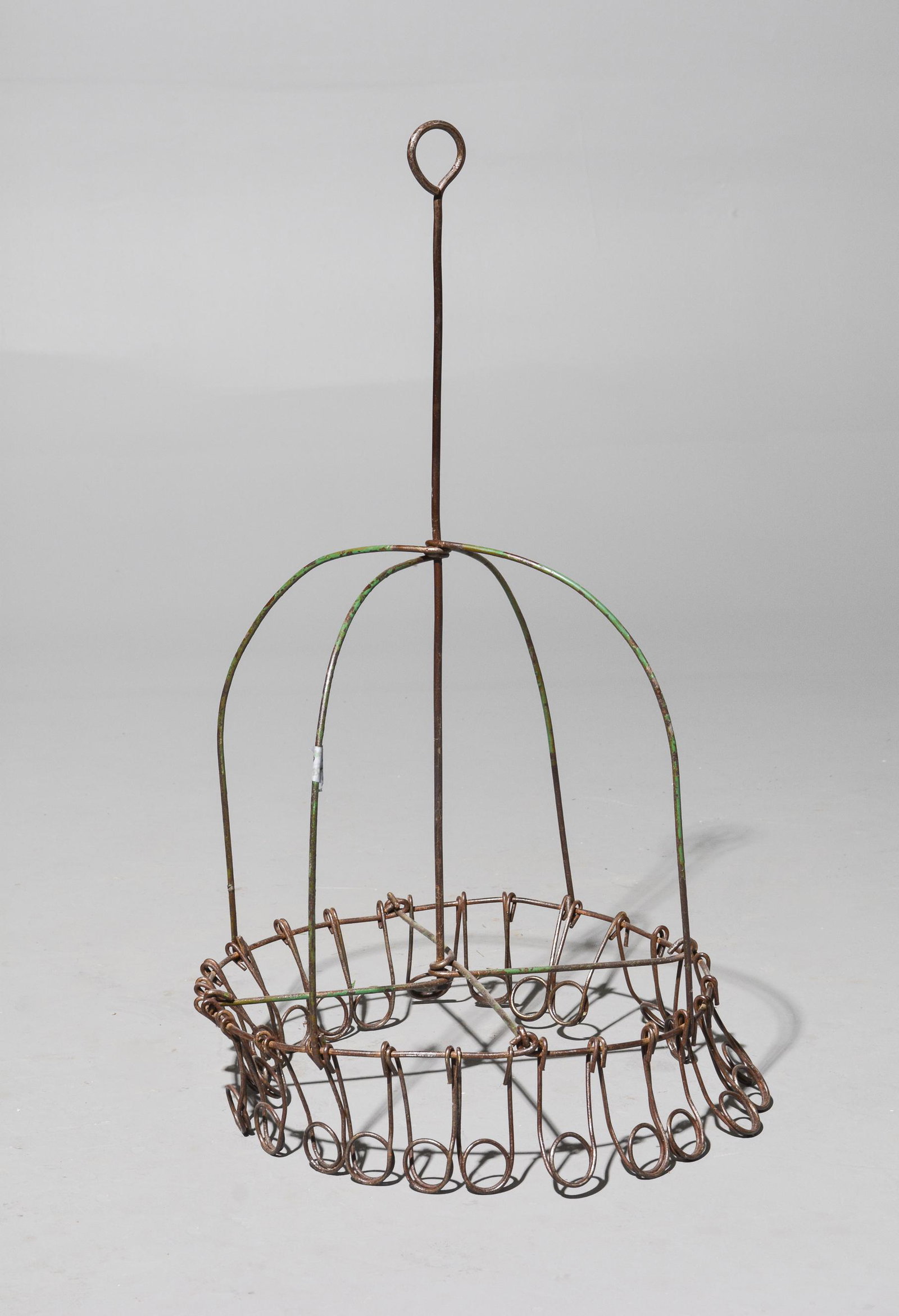 Metal Hanger (1 of 2)