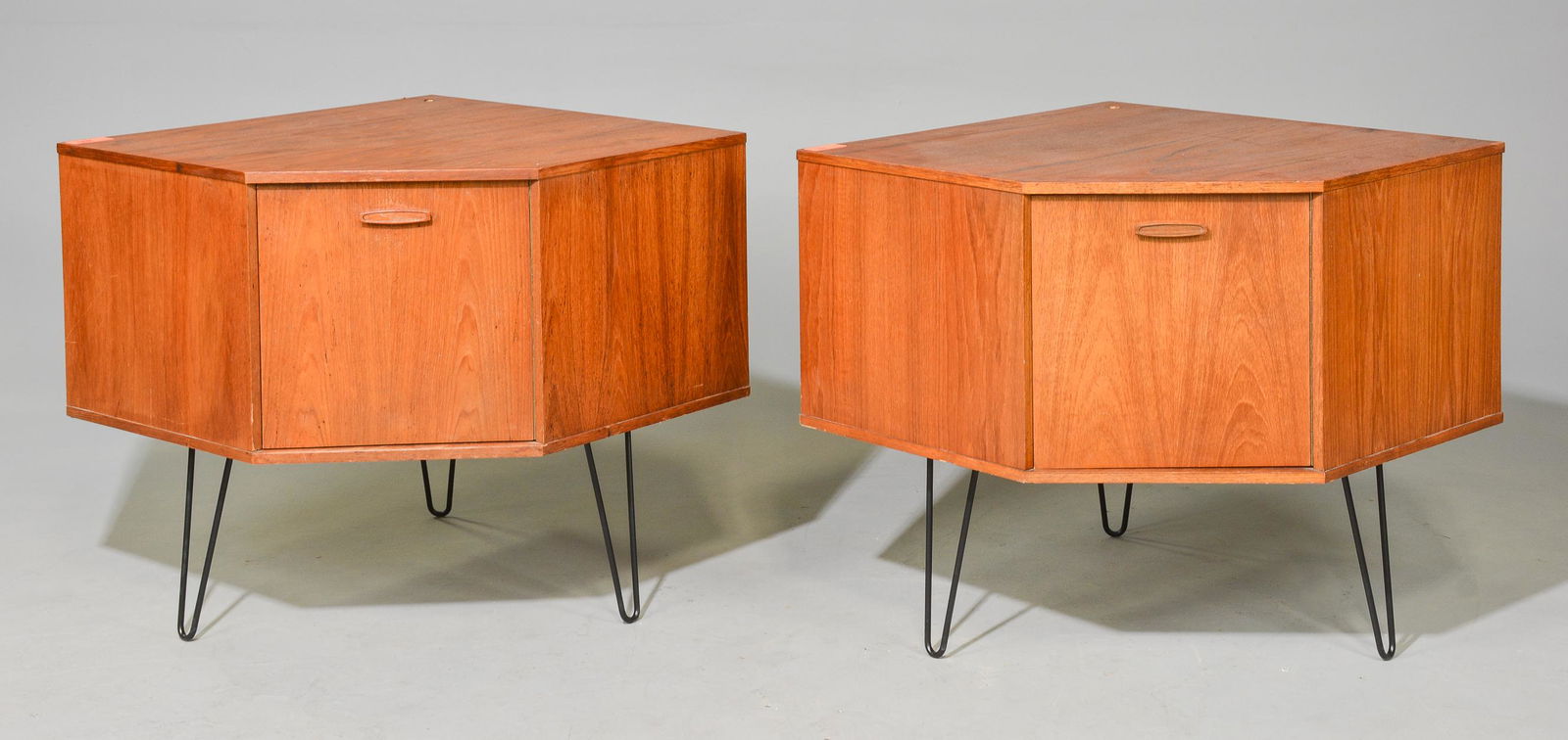 2 Mid Century Modern Corner Cabinets (1 of 8)