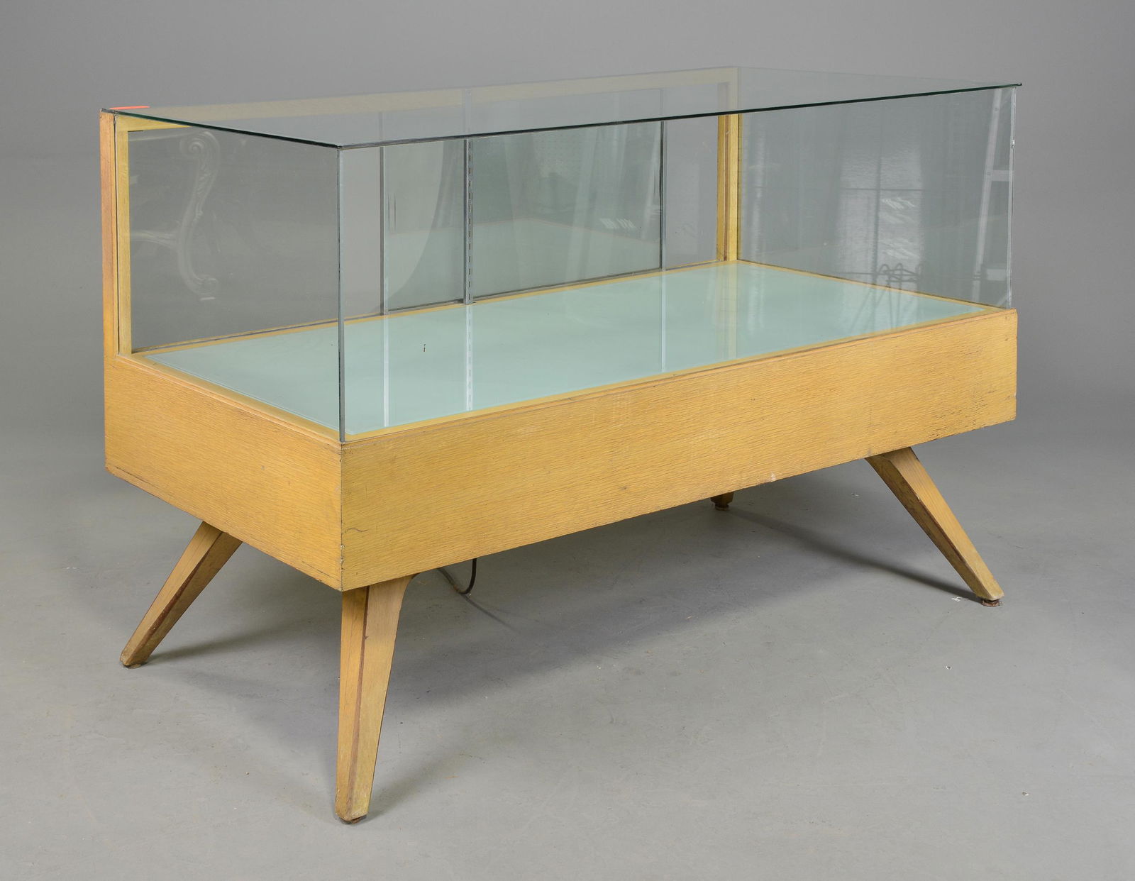 Large Under Lit Modern Design Display Case #2 (1 of 4)