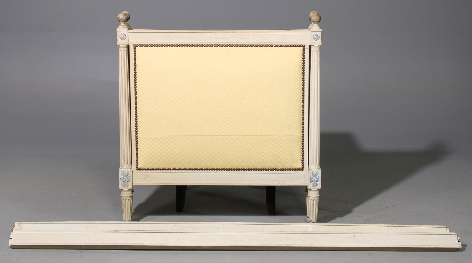 French Painted Day Bed (1 of 2)