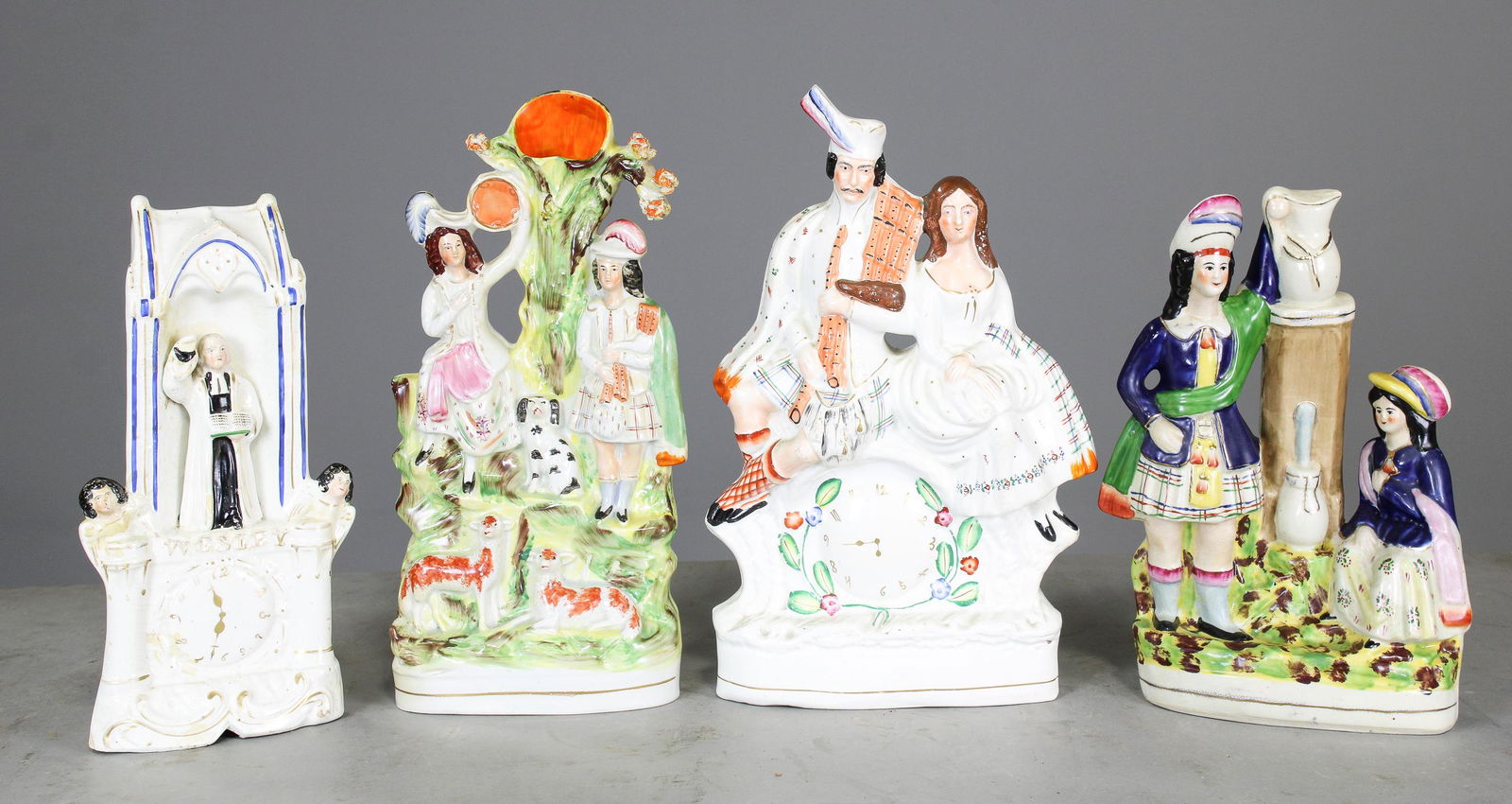 4 Staffordshire Figures / Vase (1 of 2)