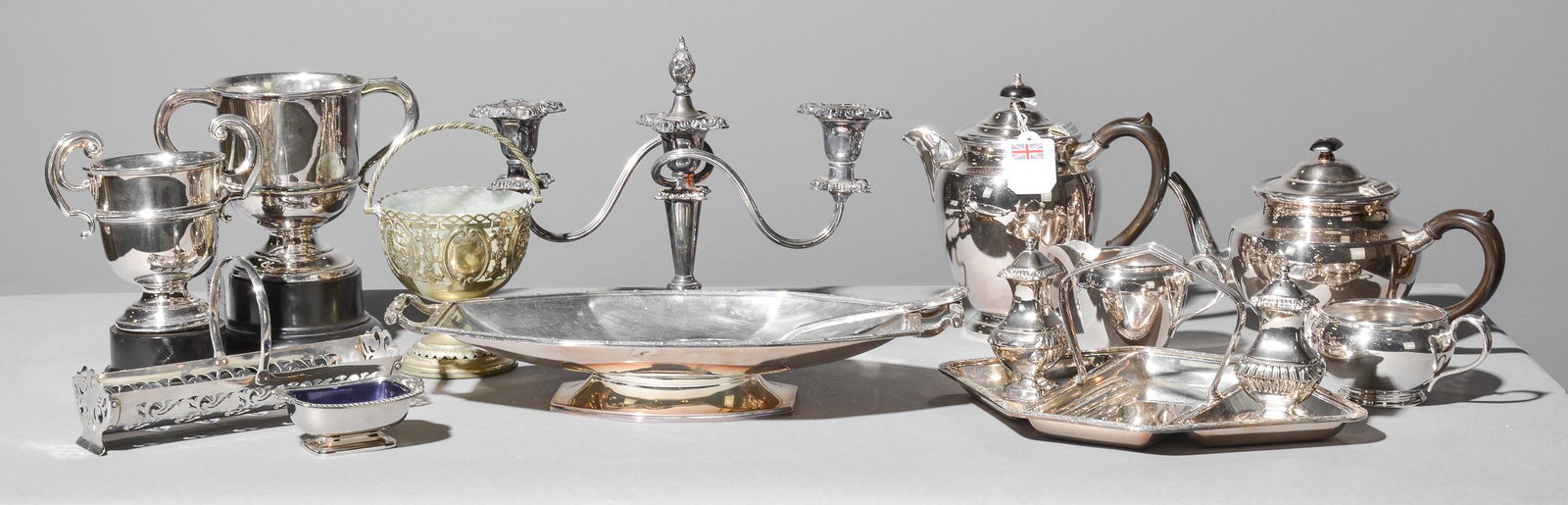 15pcs Assorted Silverplate Items - Trays, Trophies, Etc. (1 of 6)