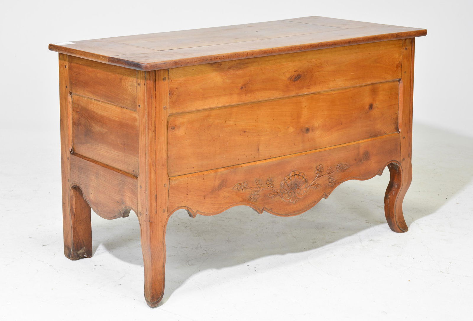 Louis XV Style Cherry Lift Top Truck / Blanket Box (1 of 5)