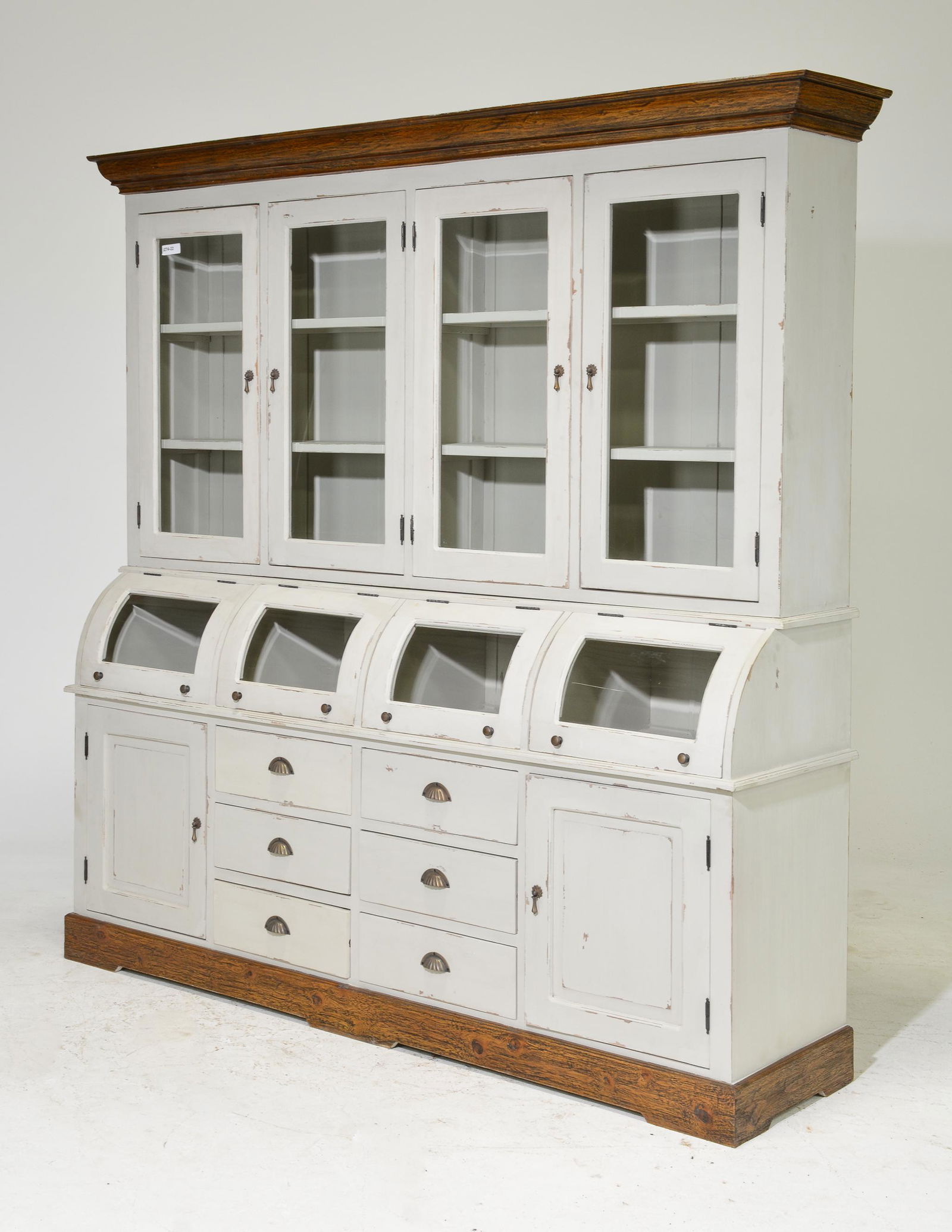 New Item, Painted 4 Door Cupboard (1 of 2)