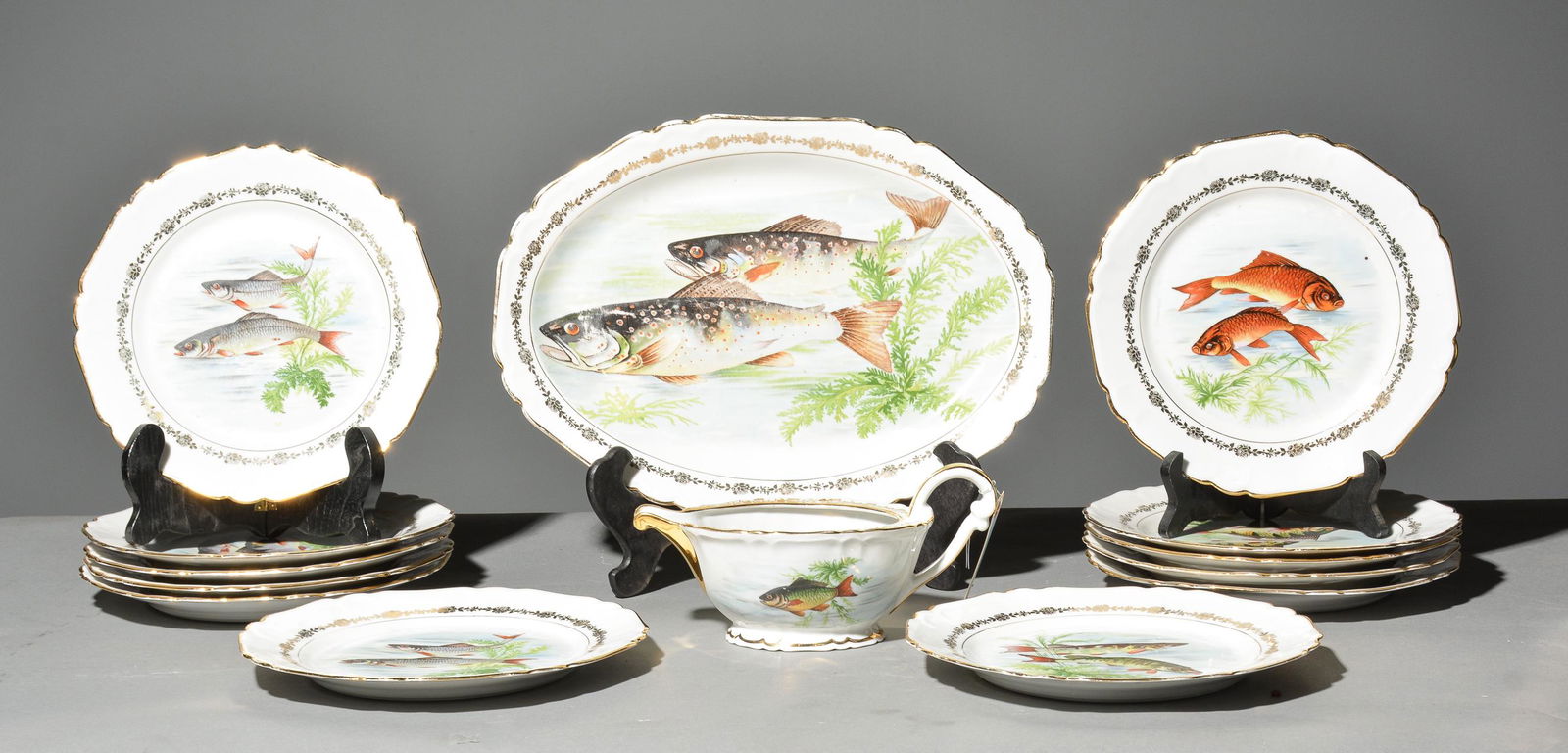 14pc French Fish Plate Set with Sauce / Gravy Boat (1 of 5)