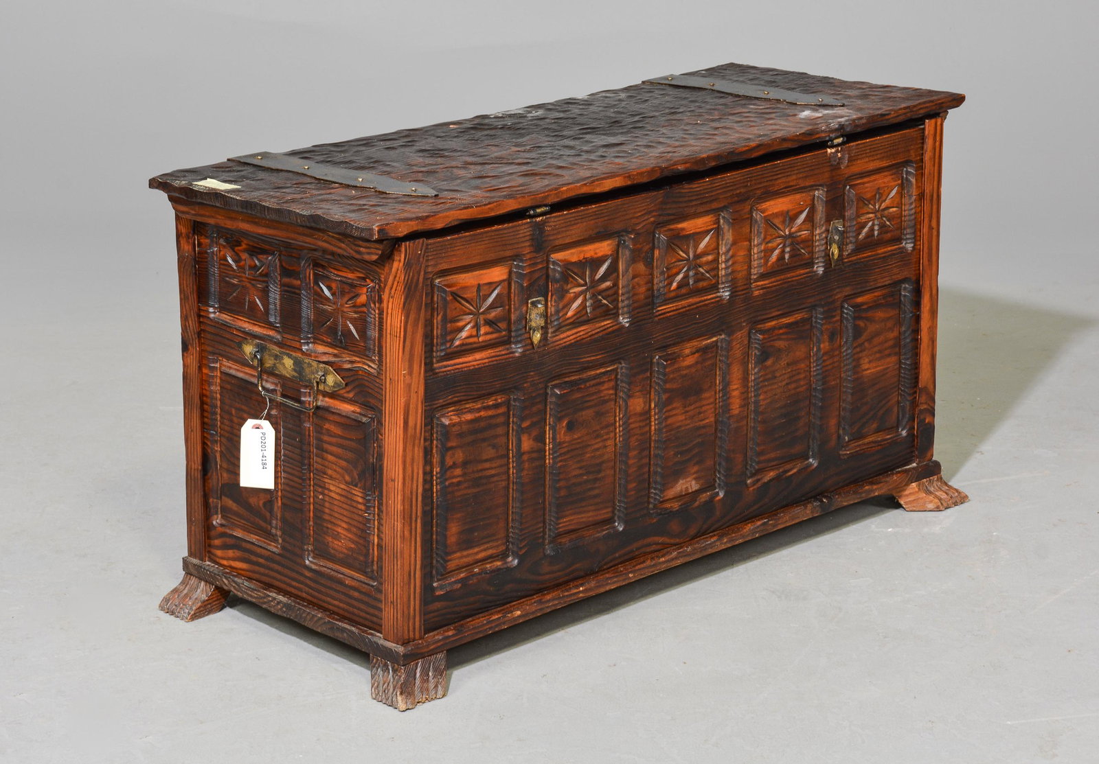 Spanish Style Lift Up Trunk/ Coffer: Spanish Style Lift Up Trunk/ Coffer - 23 in tall x 41 x 17