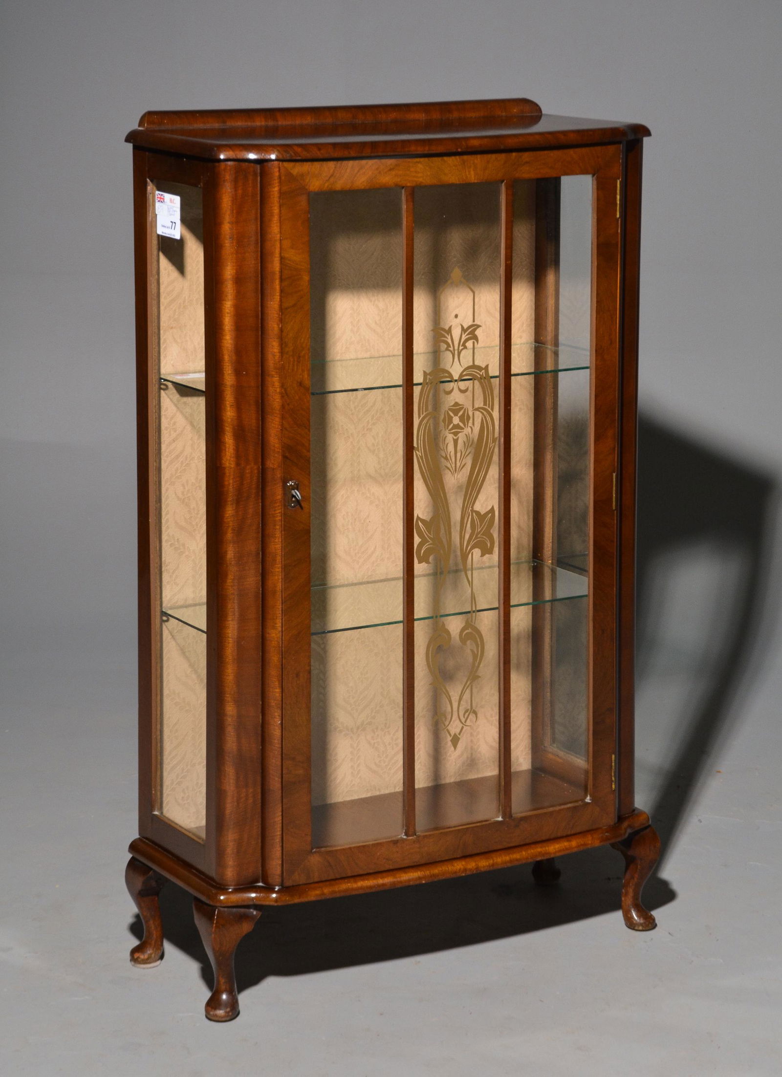 British Walnut Curio / Display Cabinet (1 of 4)