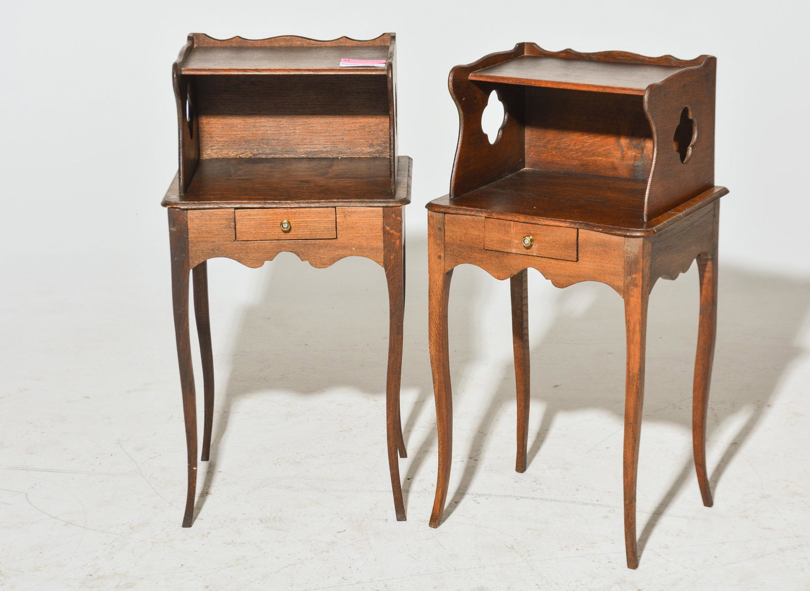 2 Louis XV Style Oak Nightstands (1 of 4)