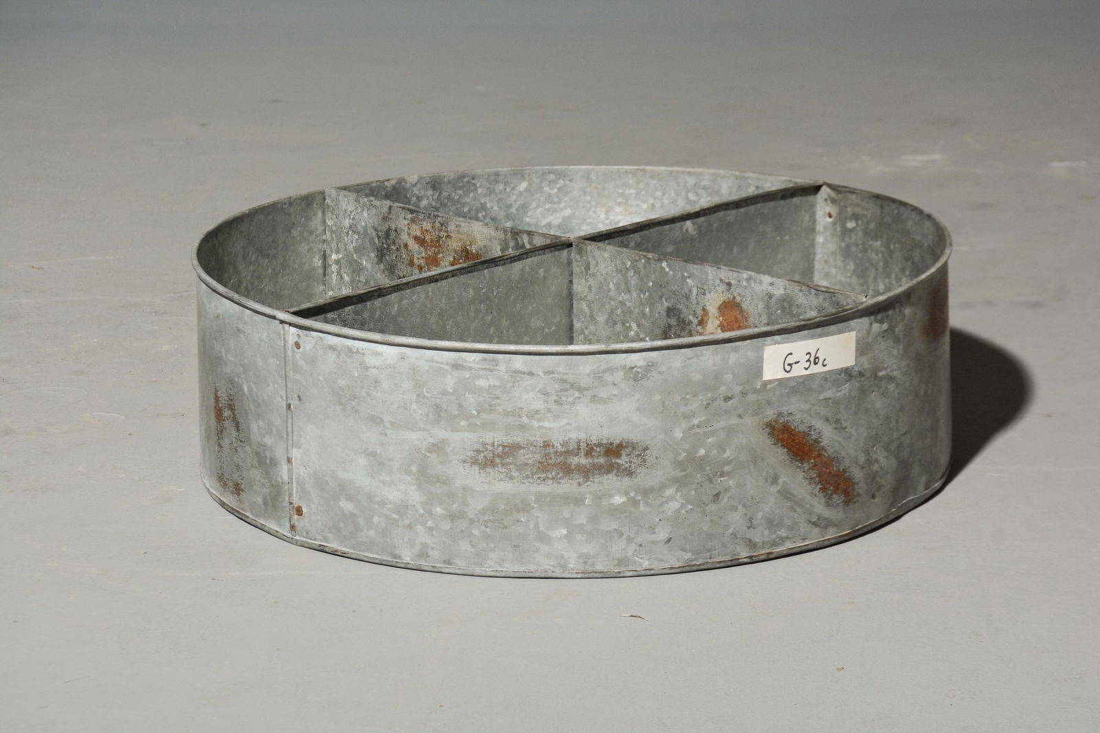 Round Metal Divided Display / Organizer (1 of 2)