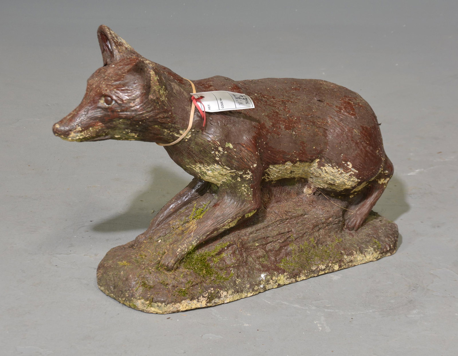 Concrete Fox Statue (1 of 2)