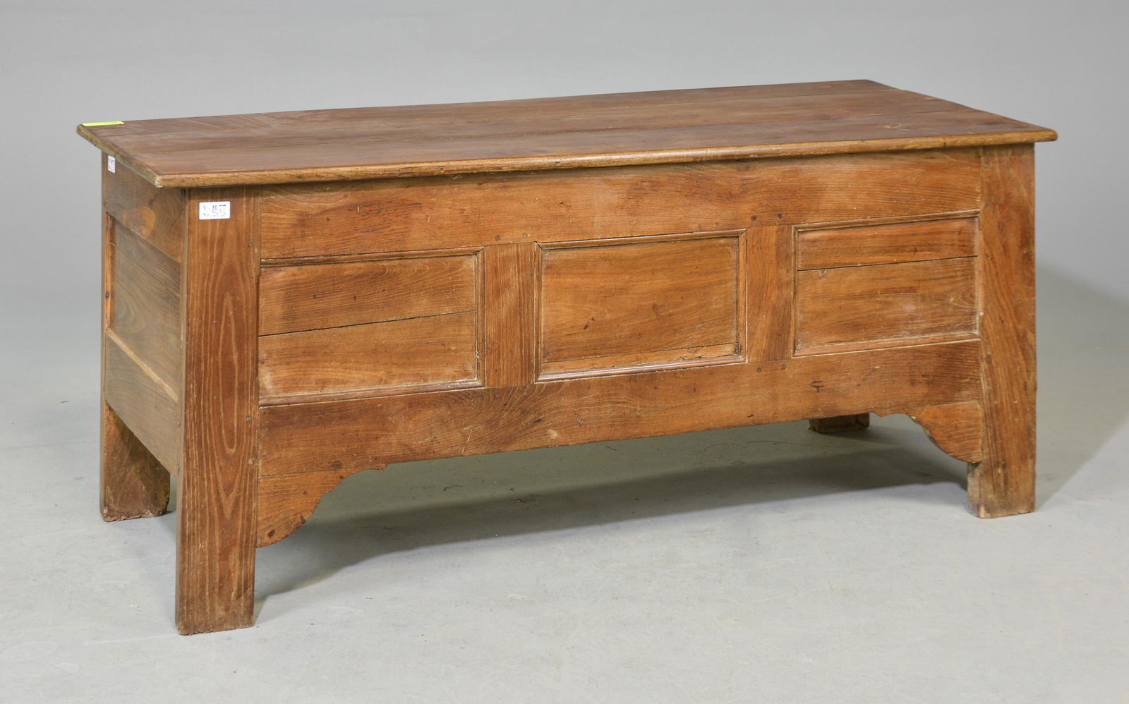 Large Oak Coffer / Trunk (1 of 3)
