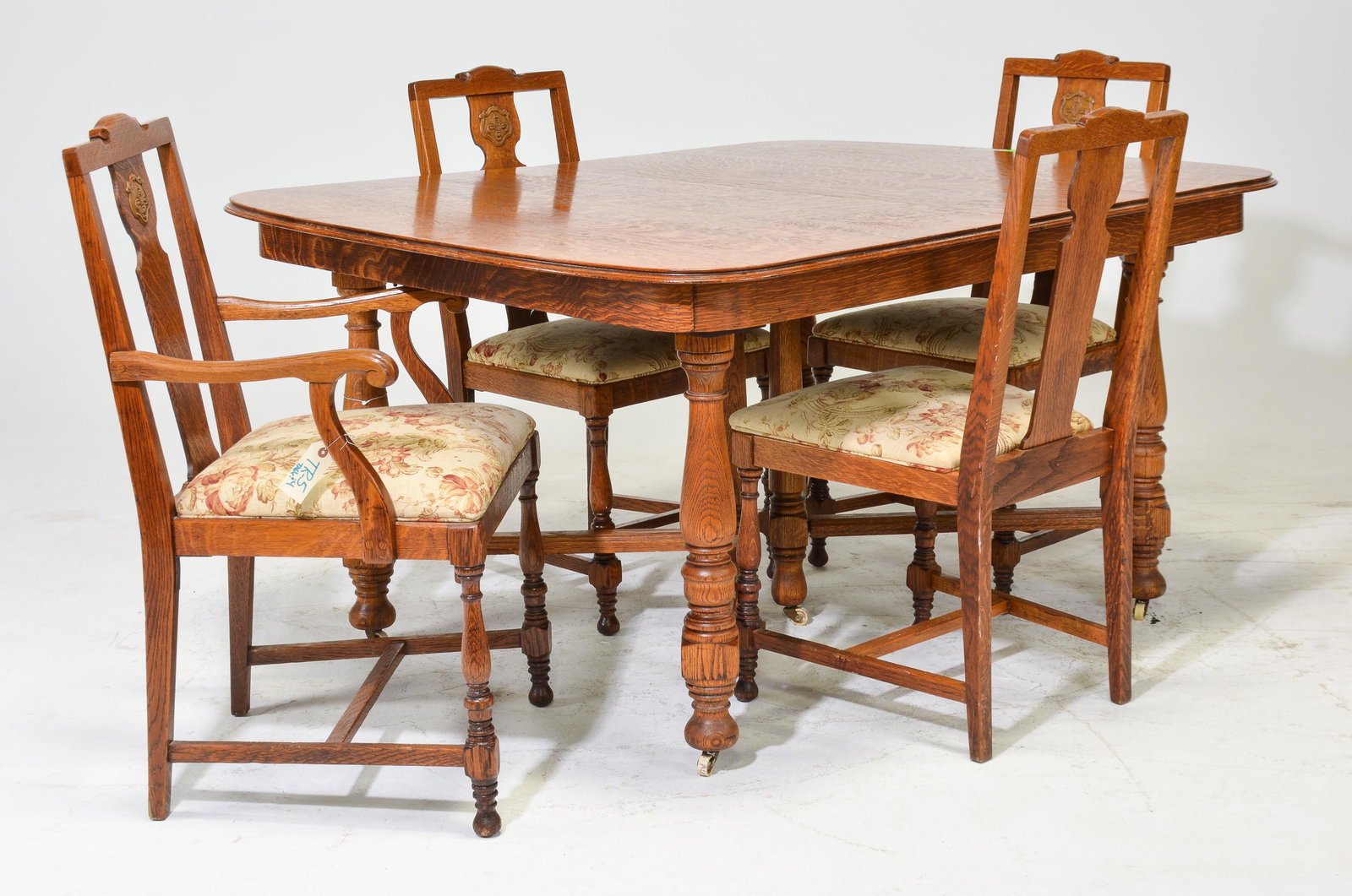 American Oak Dining Table, 4 Chairs & 3 Leaves (1 of 7)