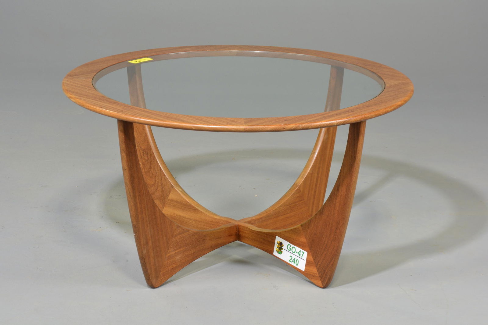 Teak G-Plan Round Astro Coffee Table #1 (1 of 2)